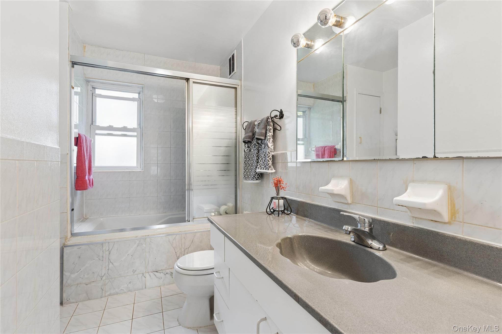 Single Family 233rd Street Queens, NY 11427, MLS-1028108-23