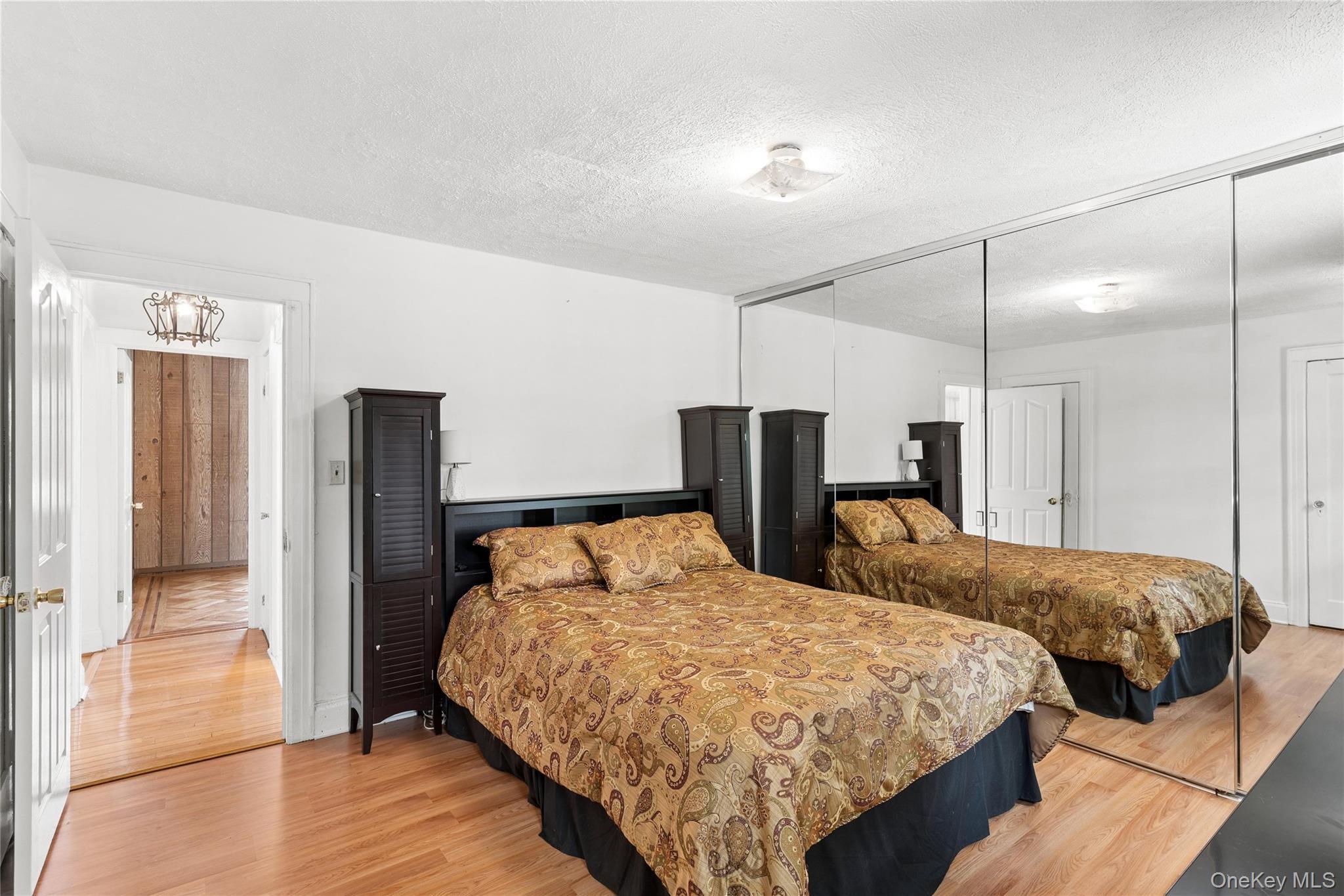 Single Family 233rd Street Queens, NY 11427, MLS-1028108-27