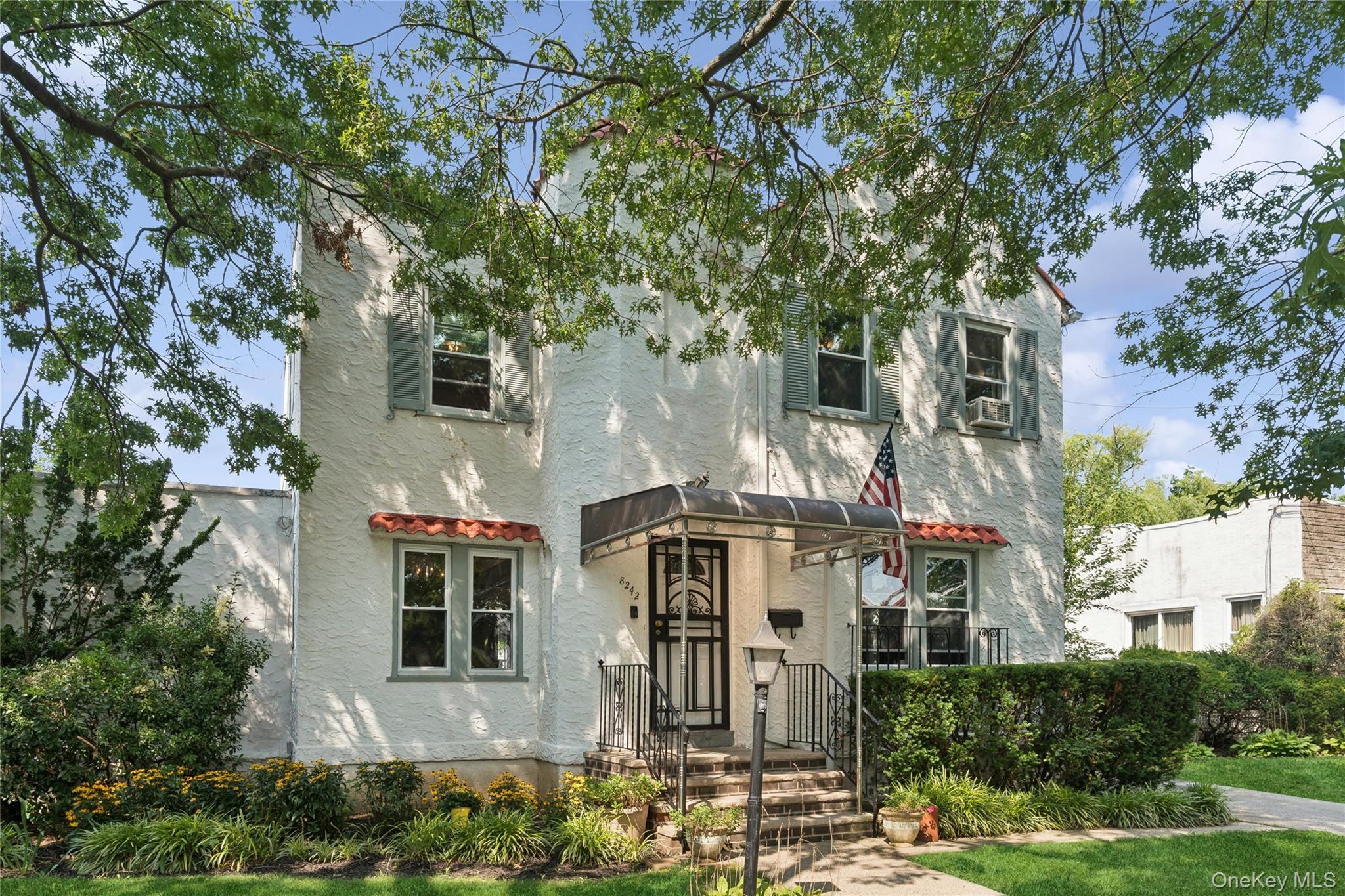 Single Family 233rd Street Queens, NY 11427, MLS-1028108-33