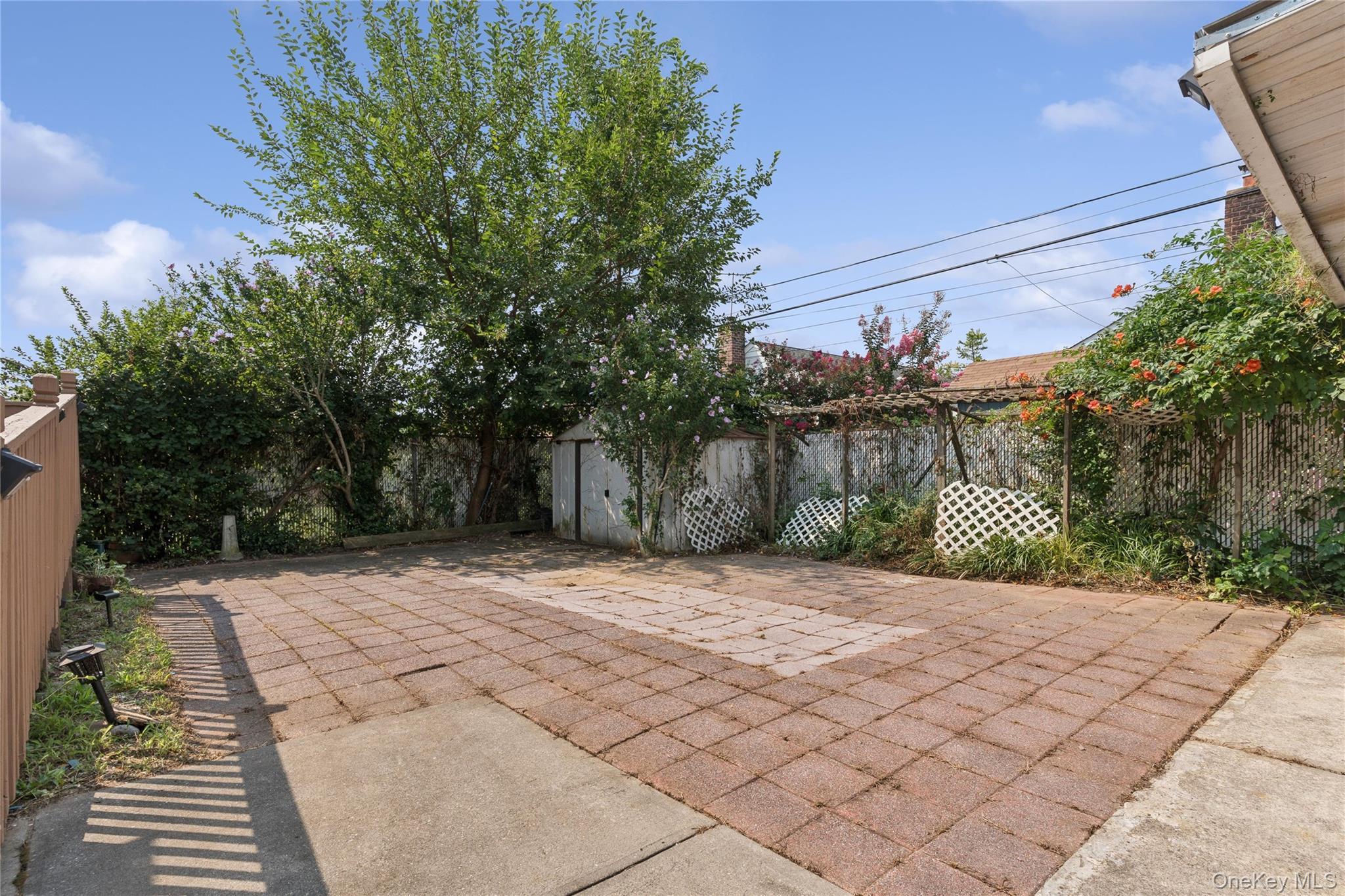 Single Family 233rd Street Queens, NY 11427, MLS-1028108-36