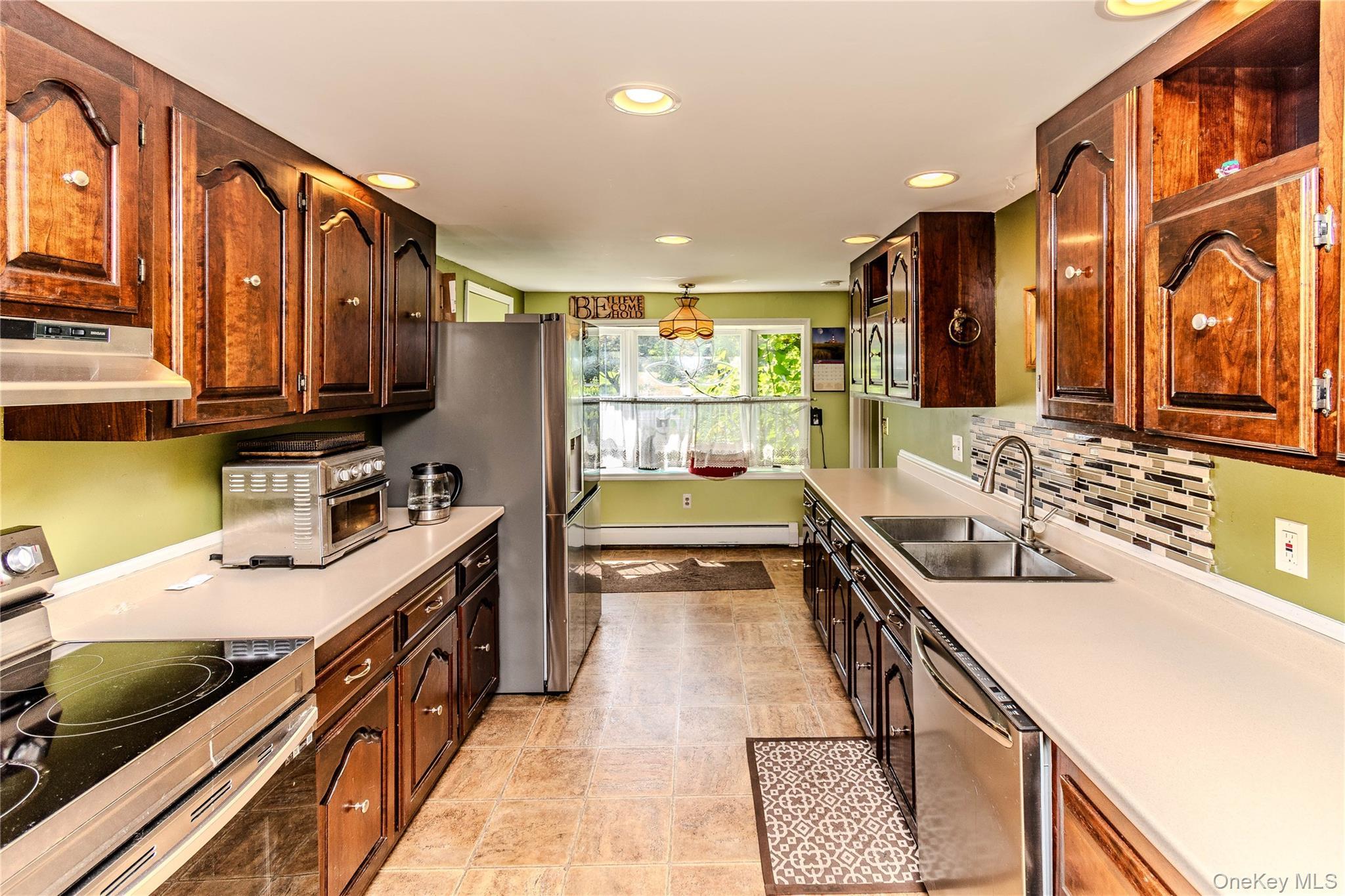 Single Family Lucas Avenue Ulster County, NY 12401, MLS-1028115-15
