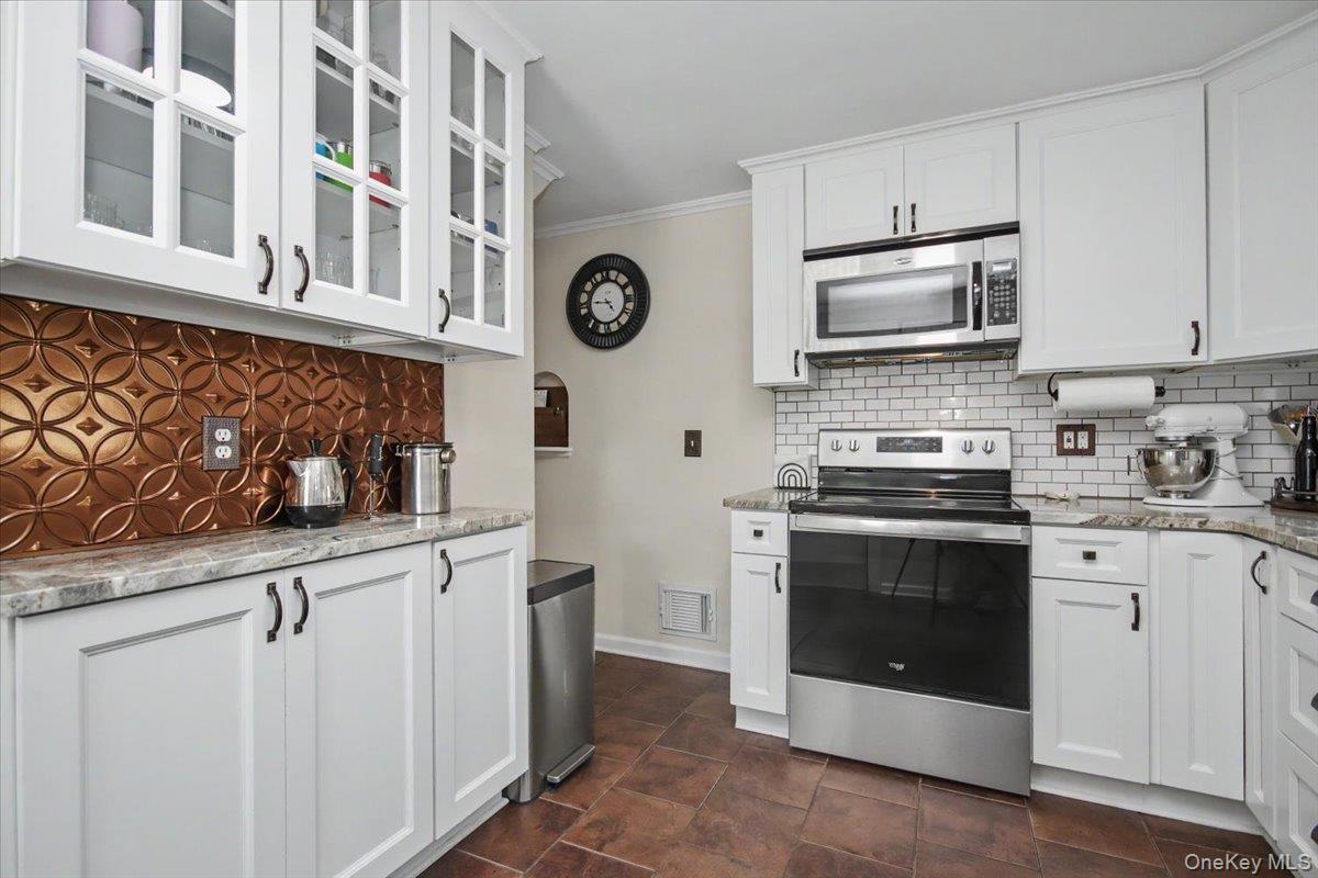 Single Family Mansion Drive  Dutchess County, NY 12538, MLS-1028116-19