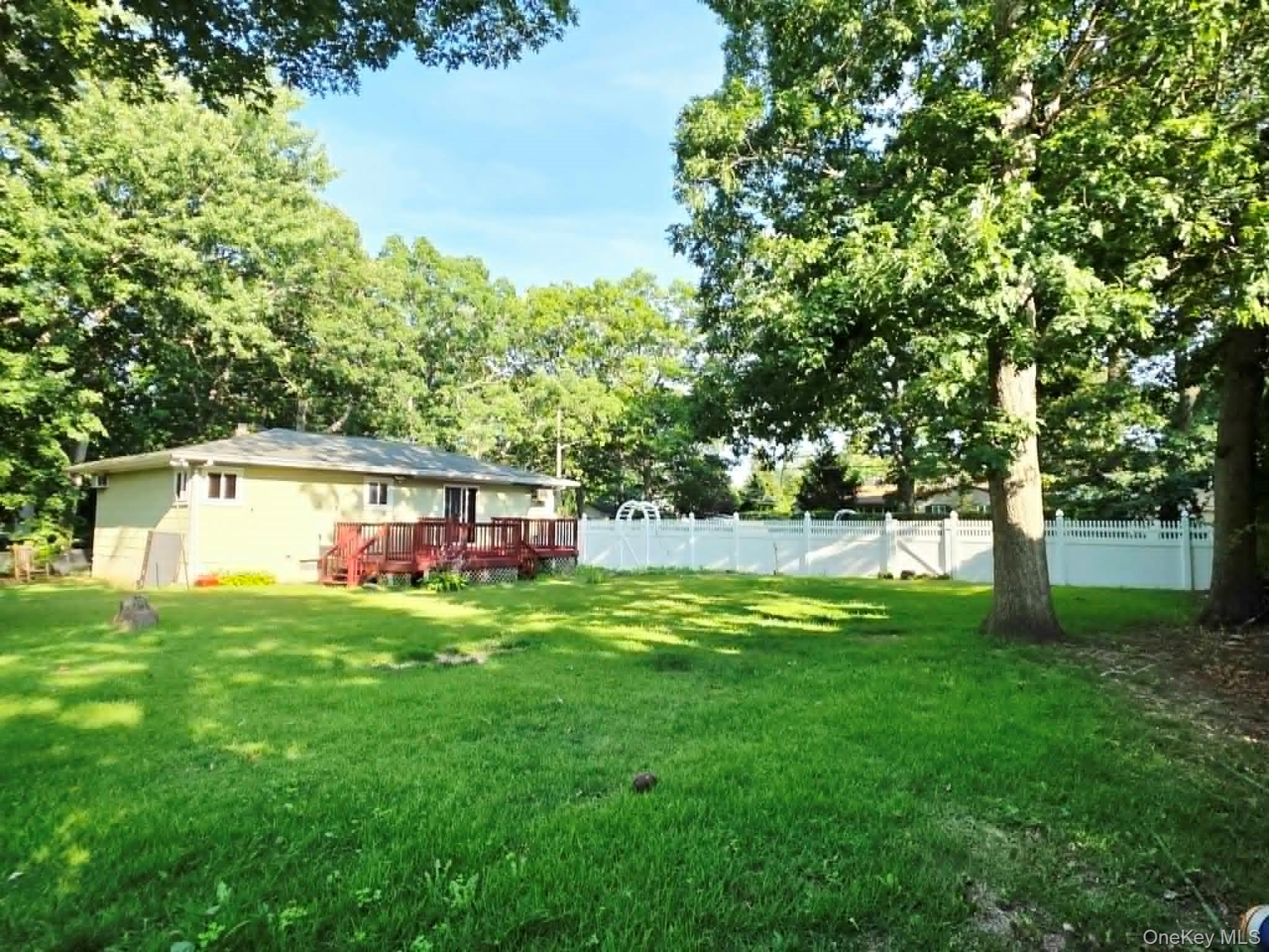 Single Family Moriches Avenue  Suffolk County, NY 11950, MLS-1028118-19