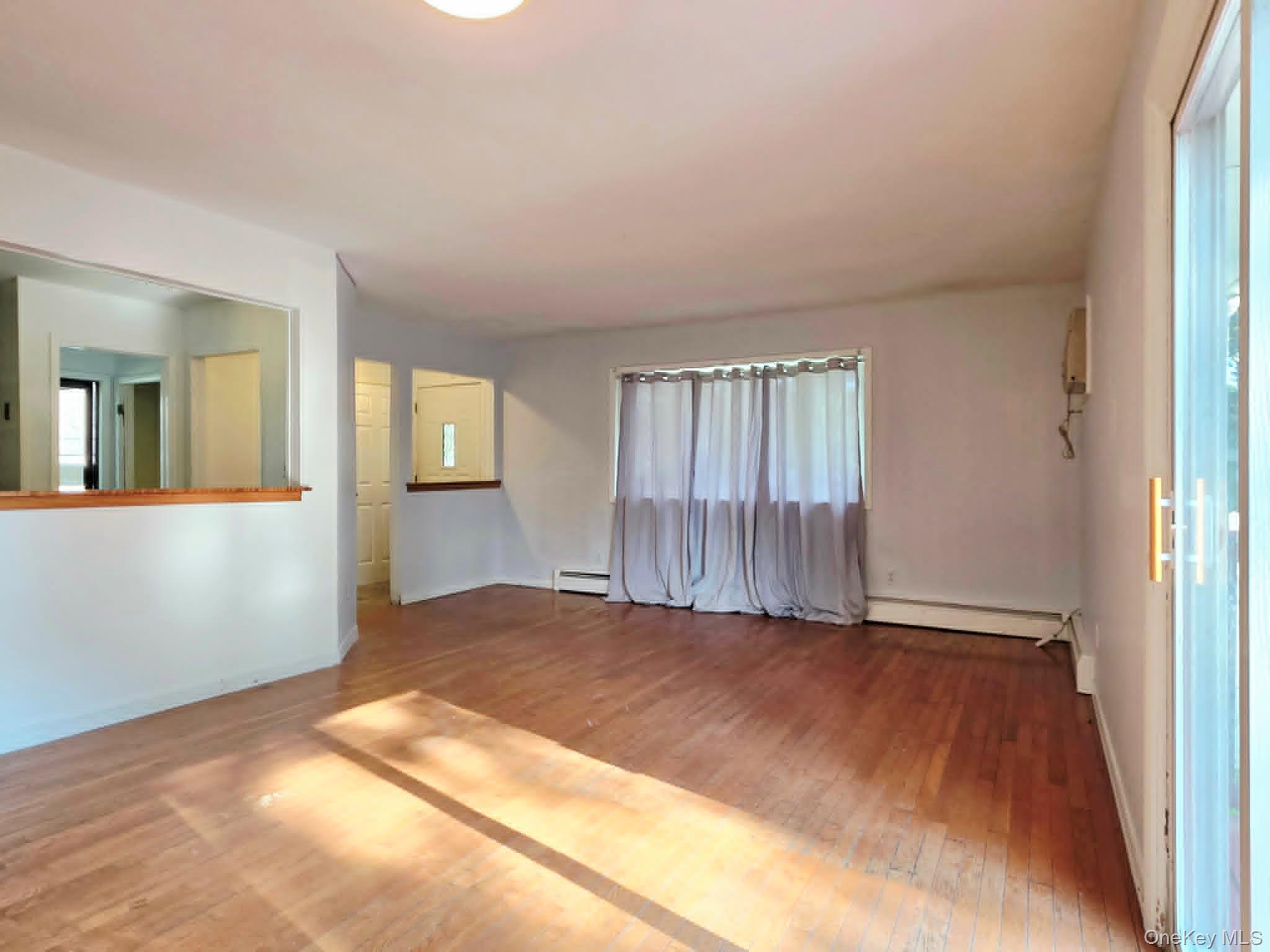 Single Family Moriches Avenue Suffolk County, NY 11950, MLS-1028118-5