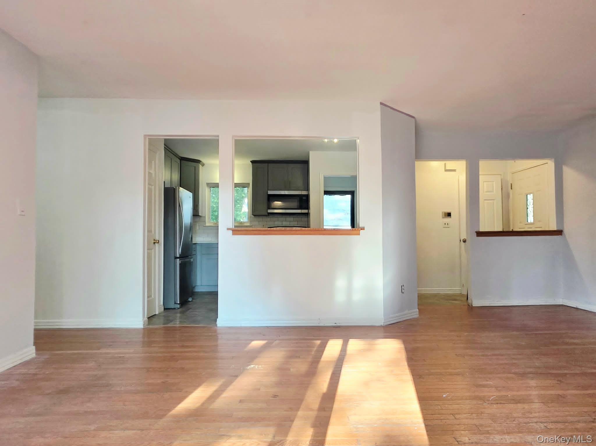 Single Family Moriches Avenue Suffolk County, NY 11950, MLS-1028118-7