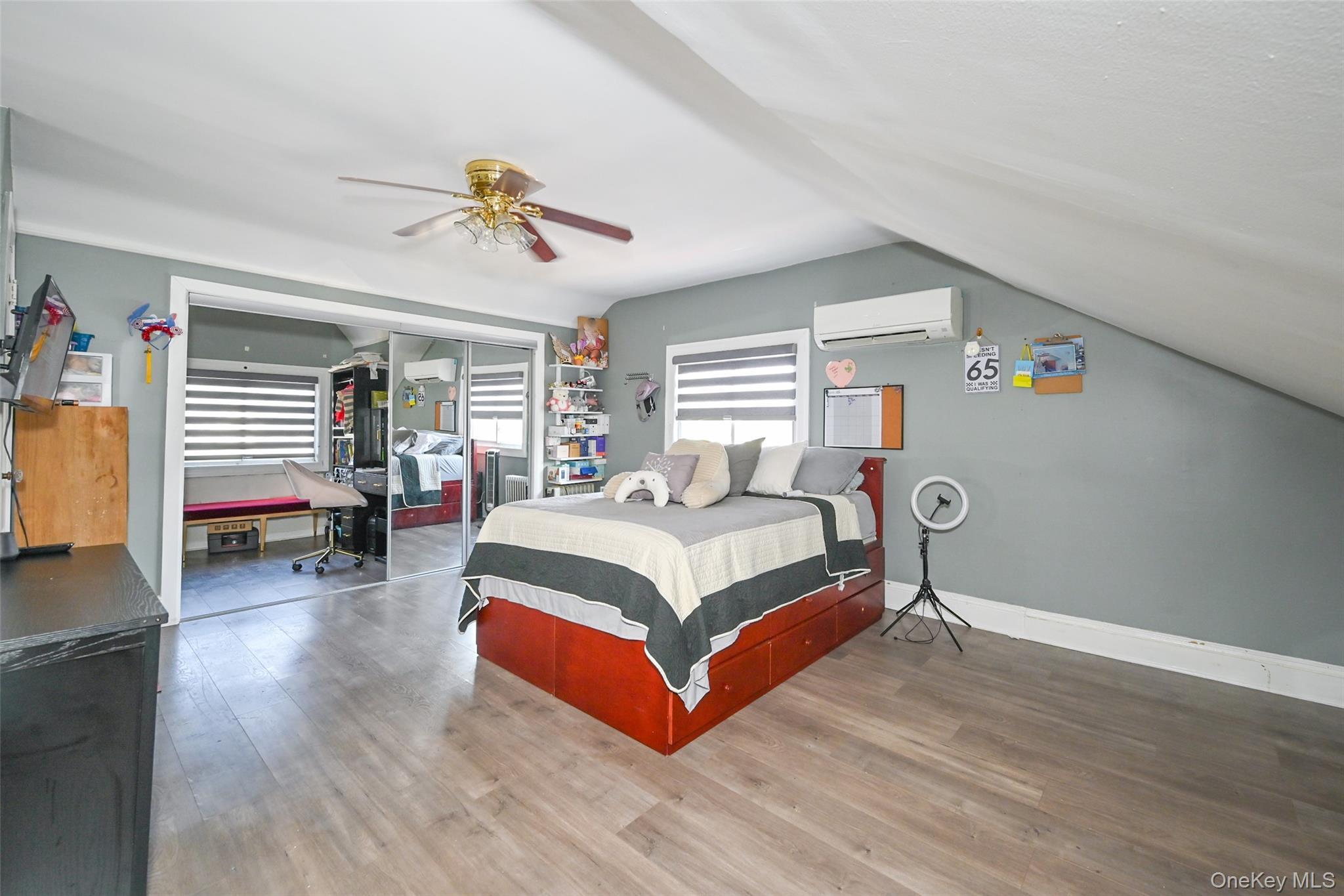 Single Family 140th Street Queens, NY 11435, MLS-1028129-10