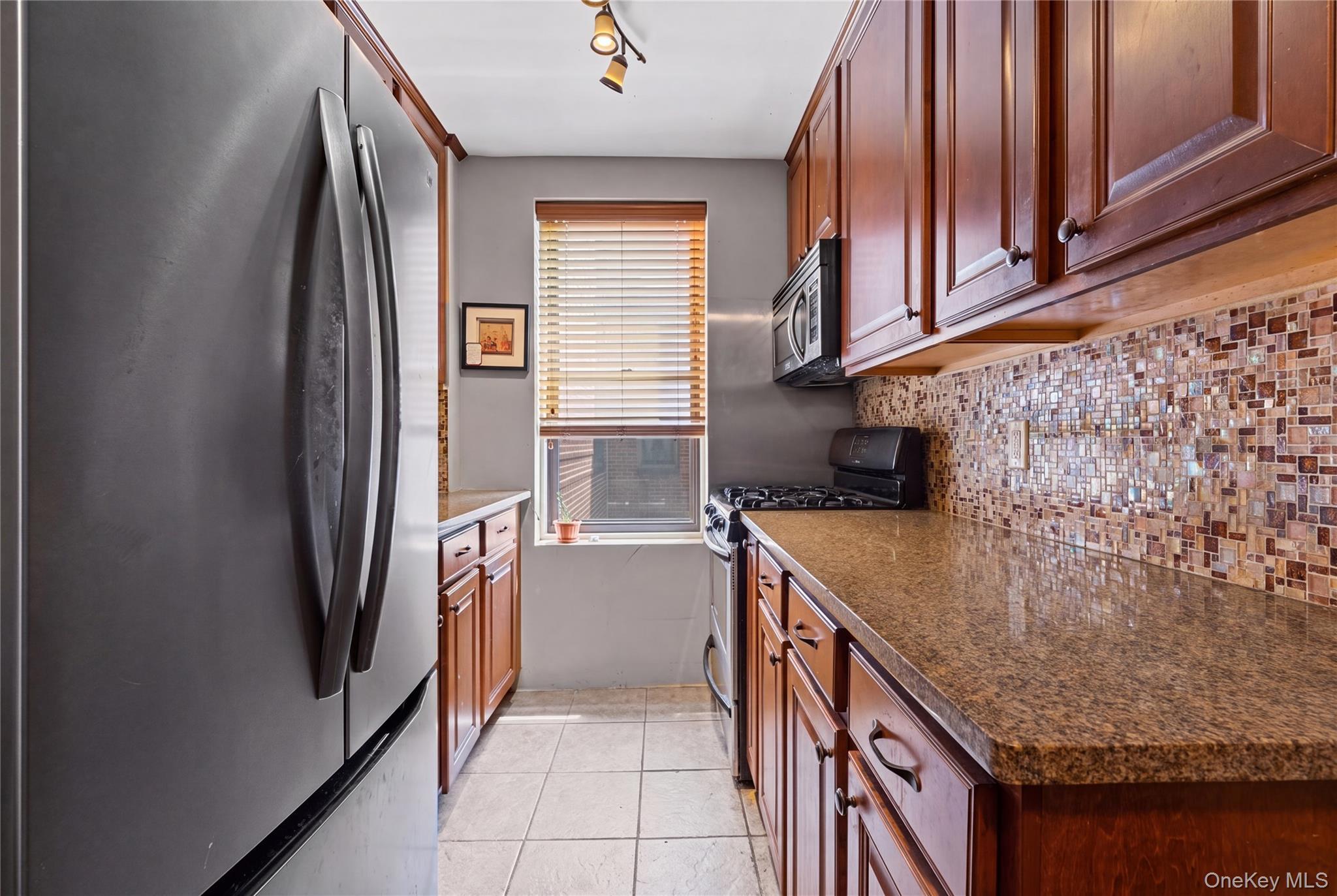 Coop Avenue V Brooklyn, NY 11229, MLS-1028157-5