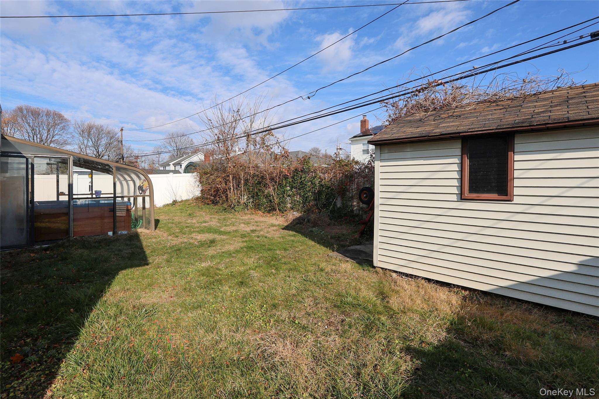 Single Family E Millpage Drive  Nassau County, NY 11714, MLS-1028159-11
