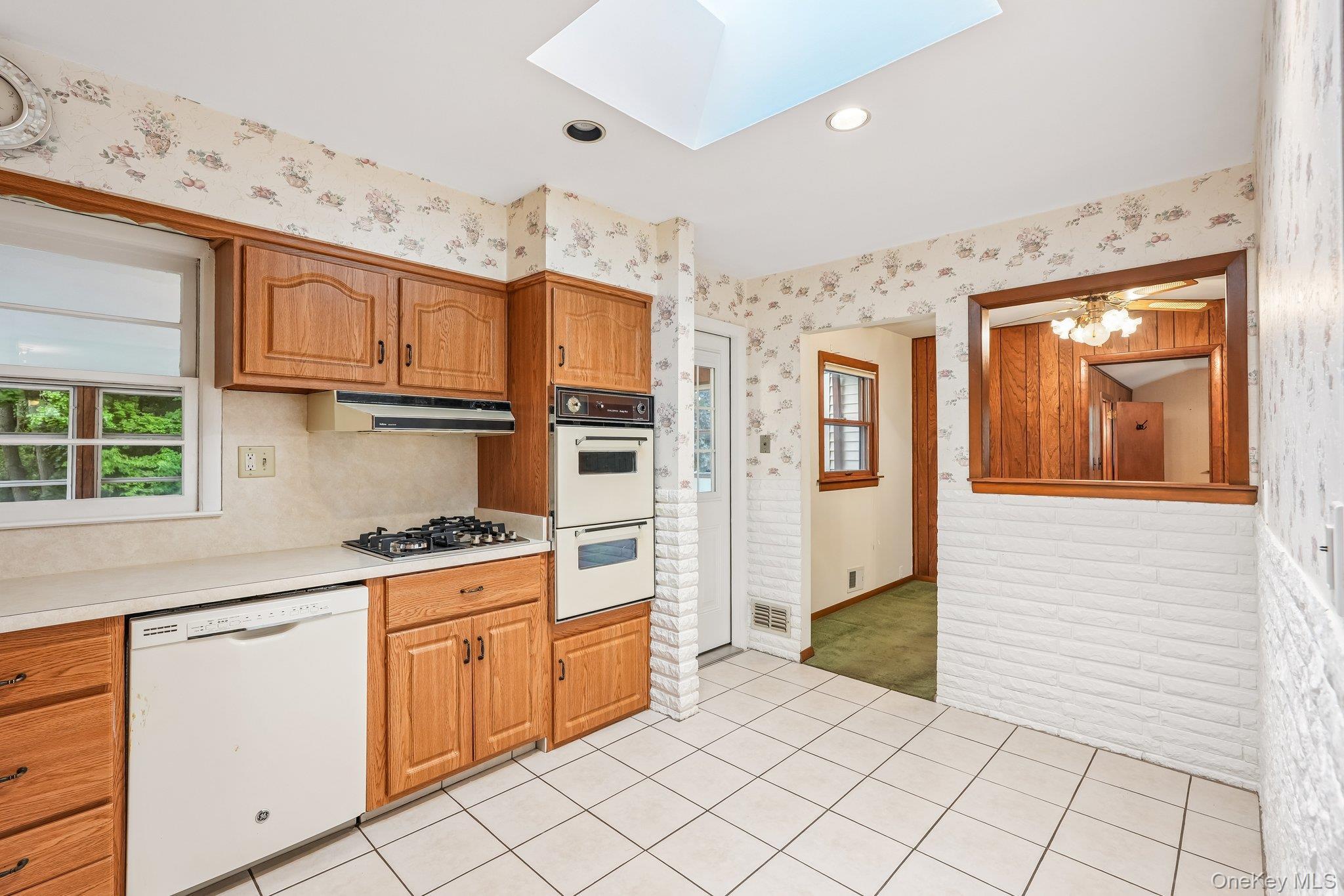 Single Family Victoria Drive Rockland County, NY 10954, MLS-1028175-12