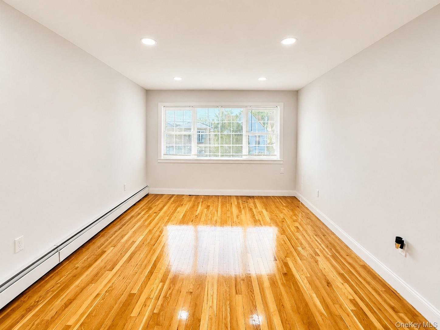 Single Family Lamport Place  Bronx, NY 10465, MLS-1028216-17