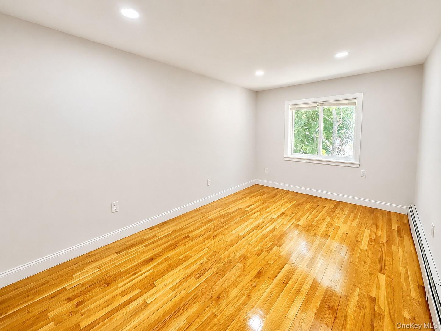 Single Family Lamport Place  Bronx, NY 10465, MLS-1028216-21