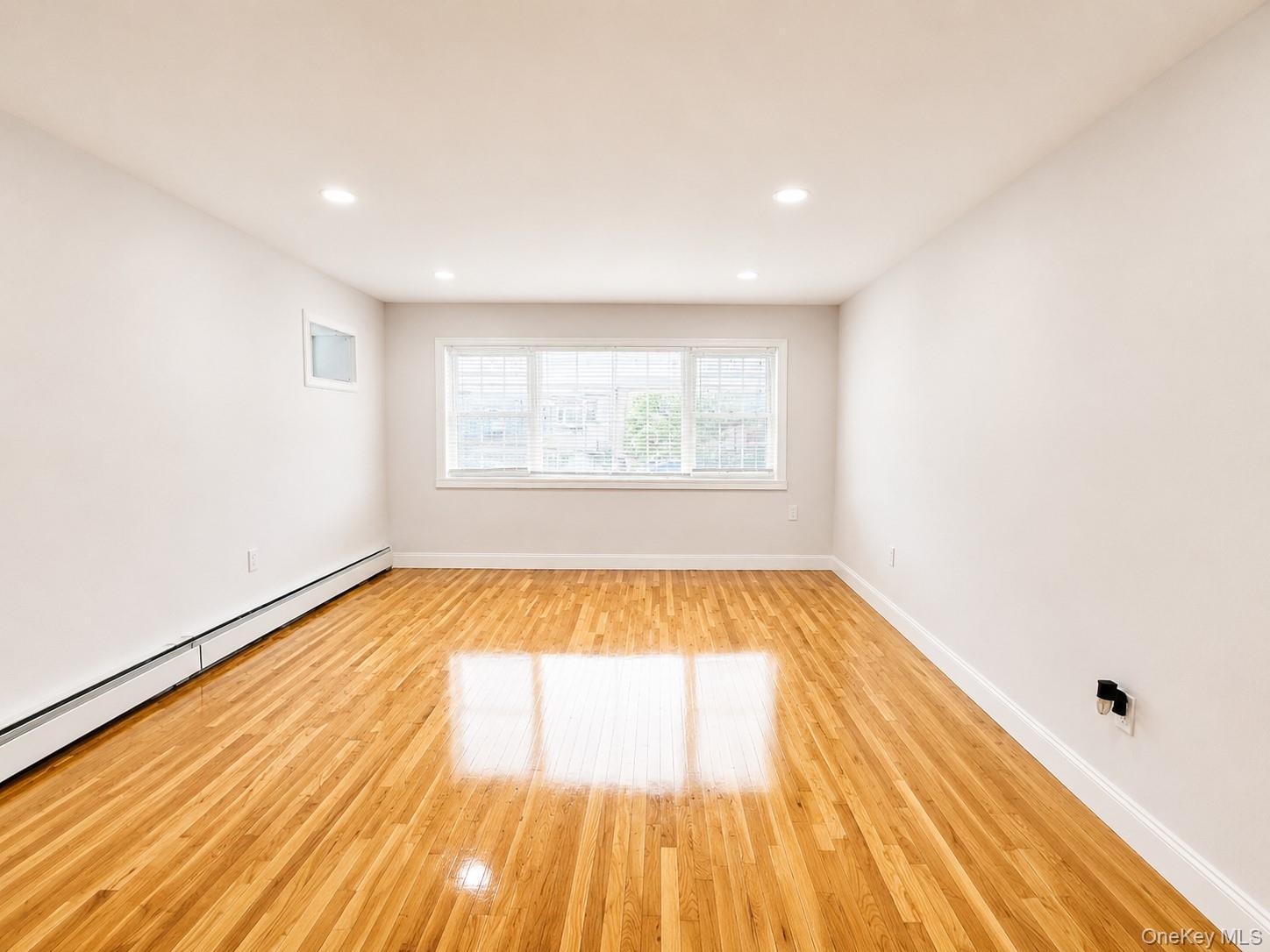 Single Family Lamport Place  Bronx, NY 10465, MLS-1028216-6