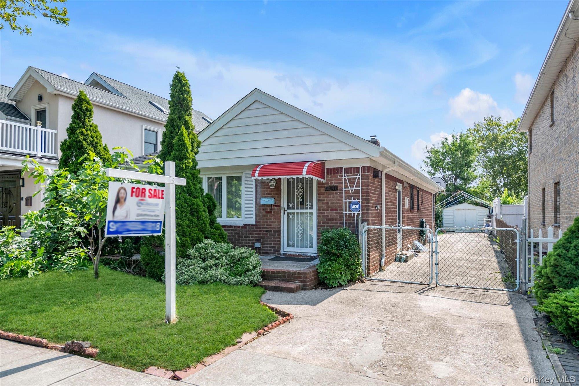 Single Family 175th Street Queens, NY 11365, MLS-1028235-2