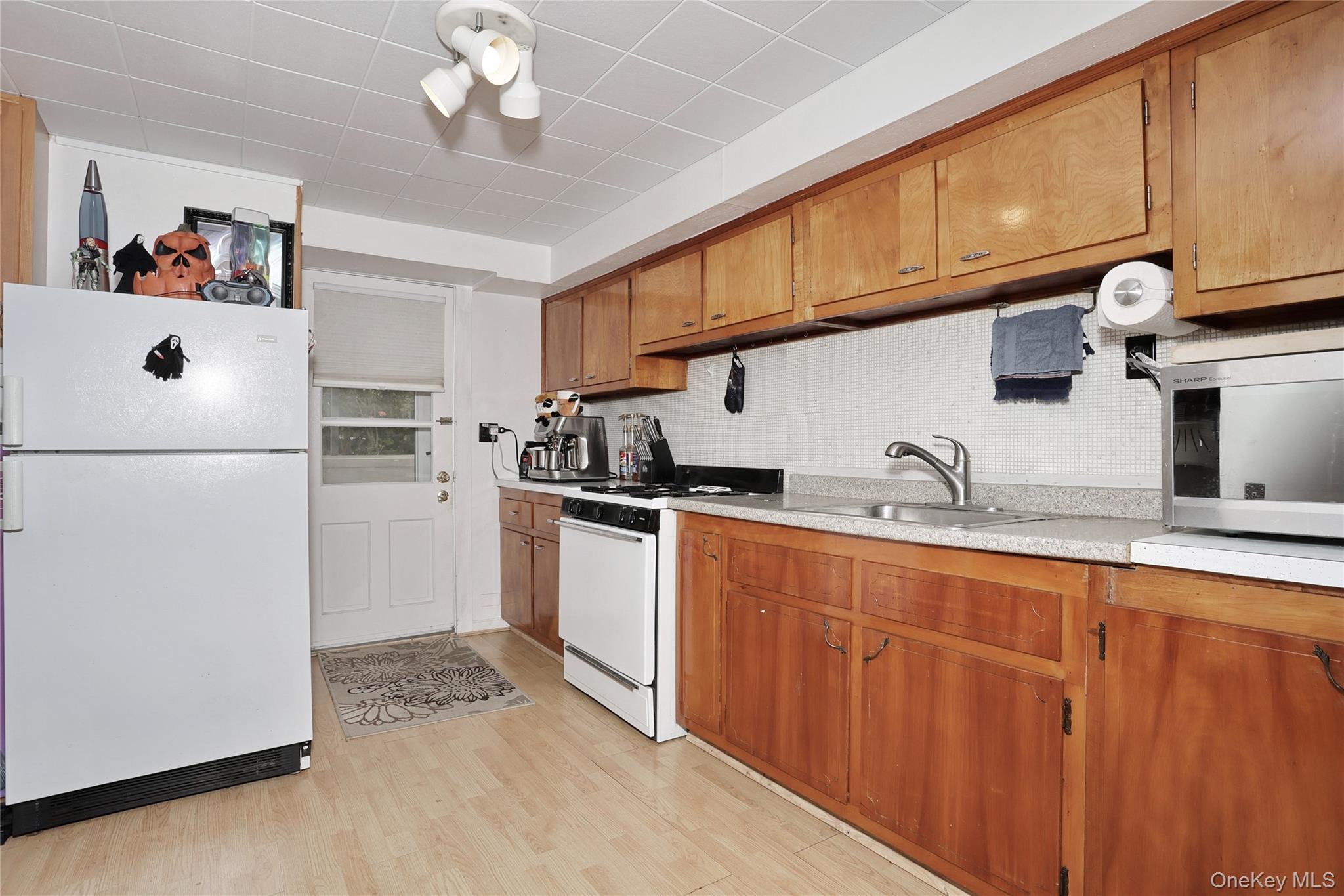 Single Family Westend Avenue  Rockland County, NY 10960, MLS-1028244-26