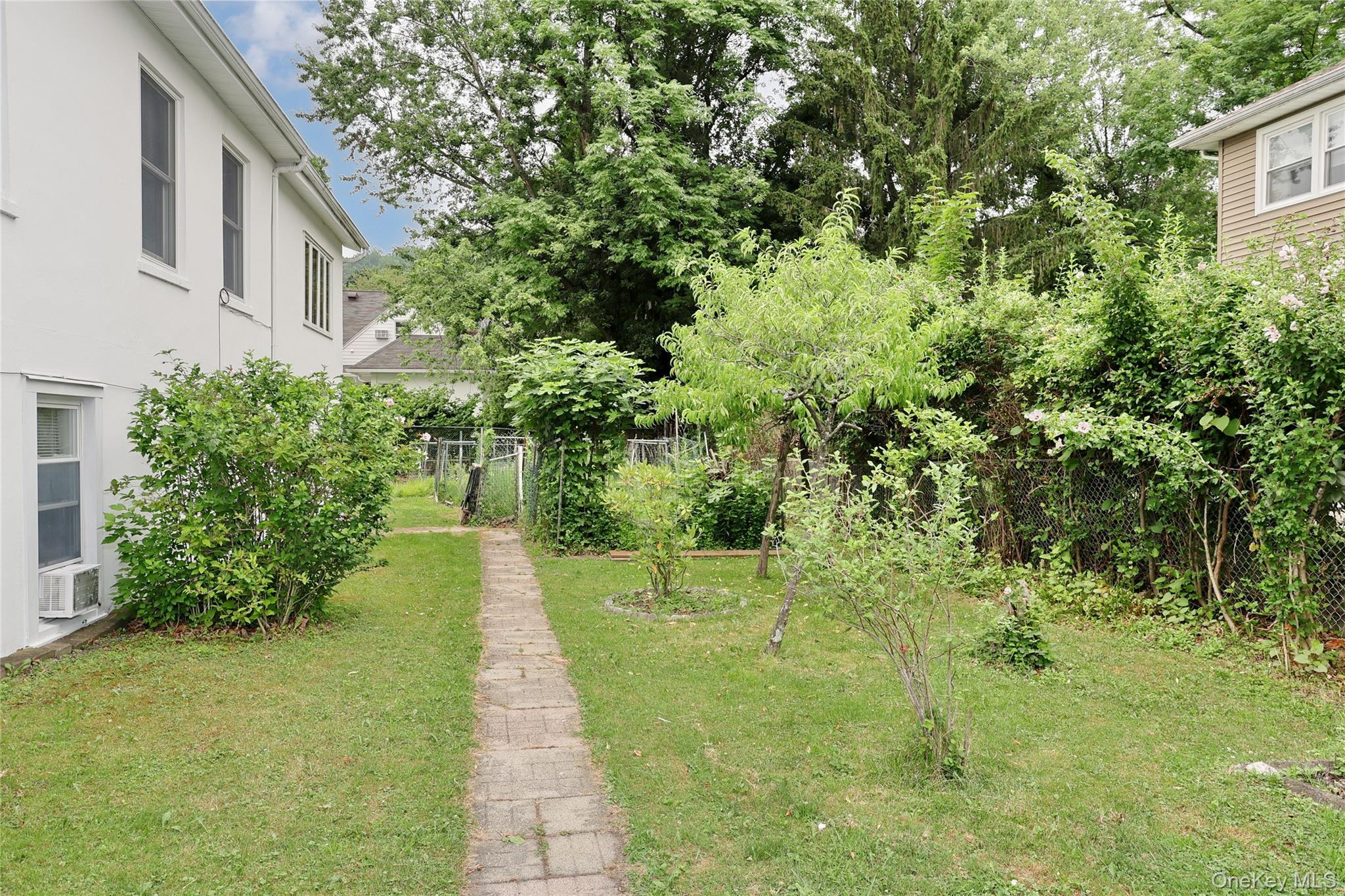 Single Family Westend Avenue  Rockland County, NY 10960, MLS-1028244-45