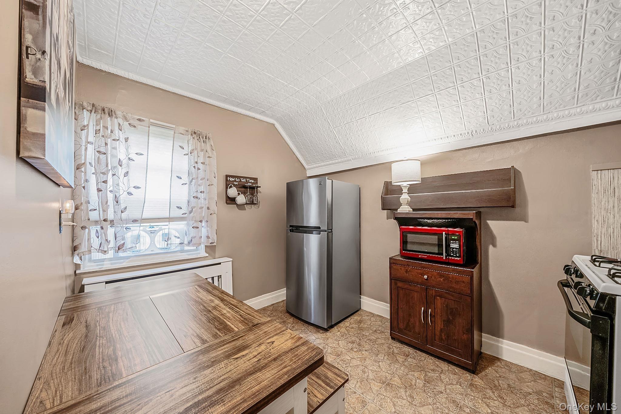 Single Family Wilkinson Avenue Bronx, NY 10461, MLS-1028253-17
