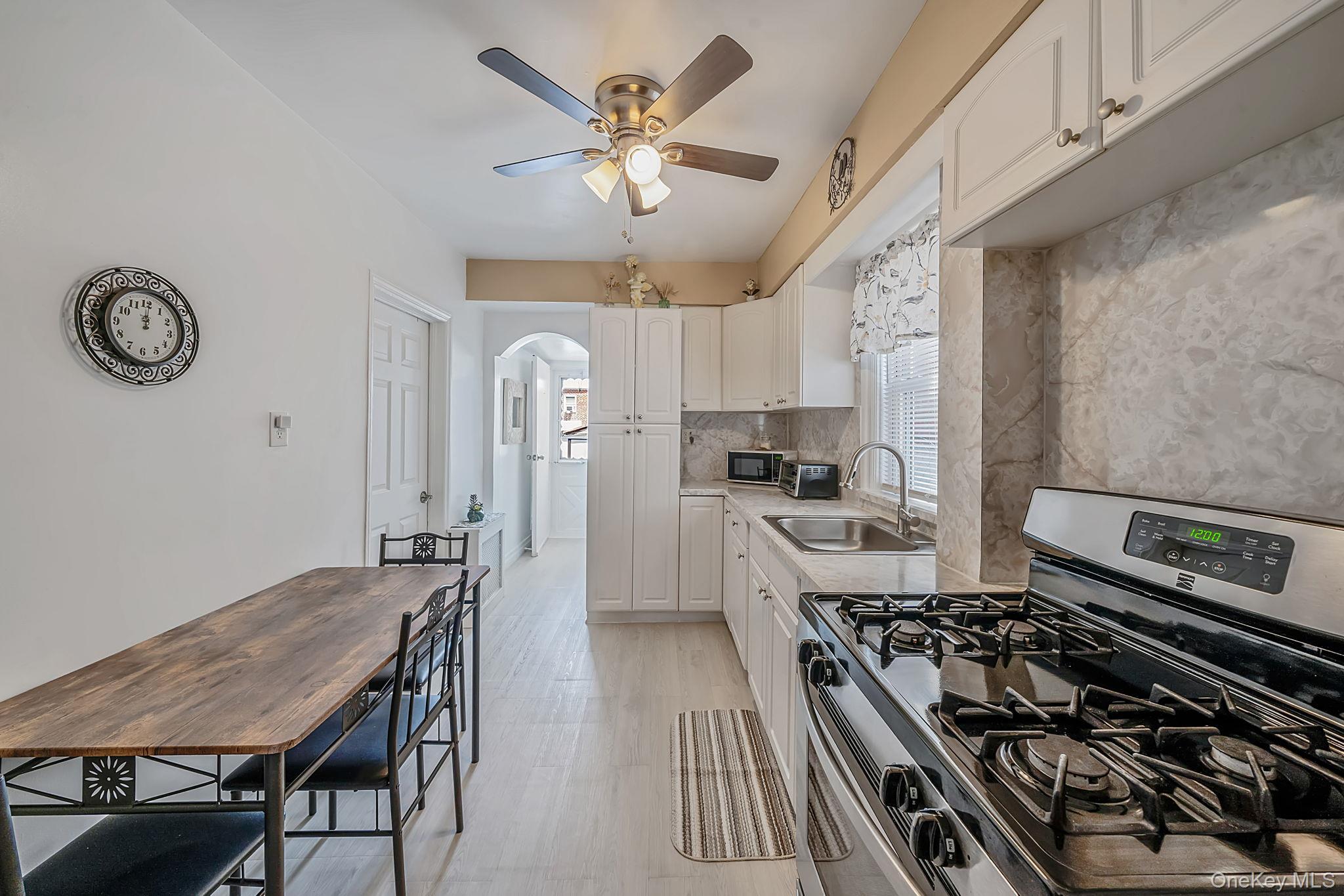 Single Family Wilkinson Avenue Bronx, NY 10461, MLS-1028253-8
