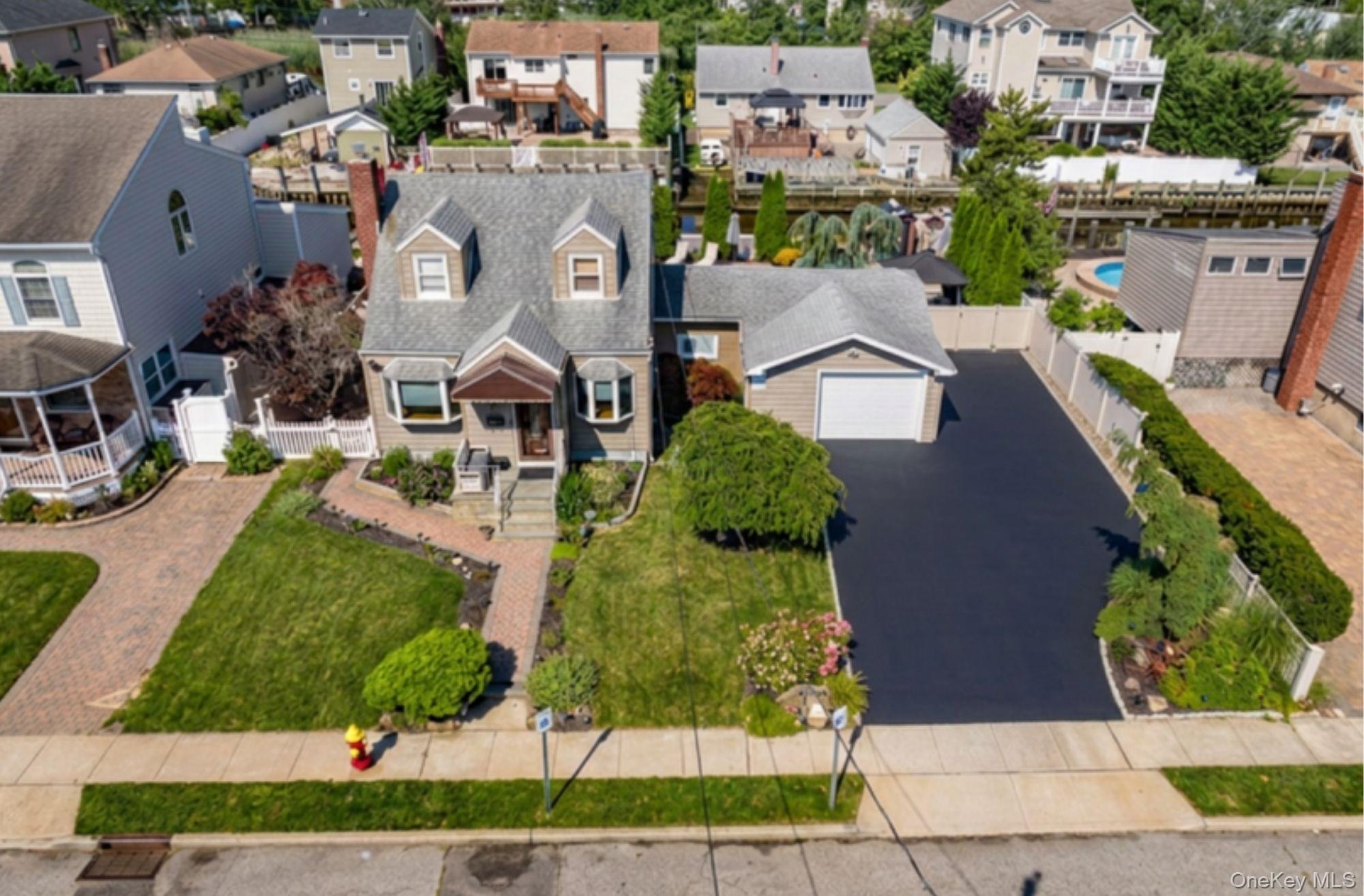 Single Family Farmers Avenue Nassau County, NY 11710, MLS-1028265-2