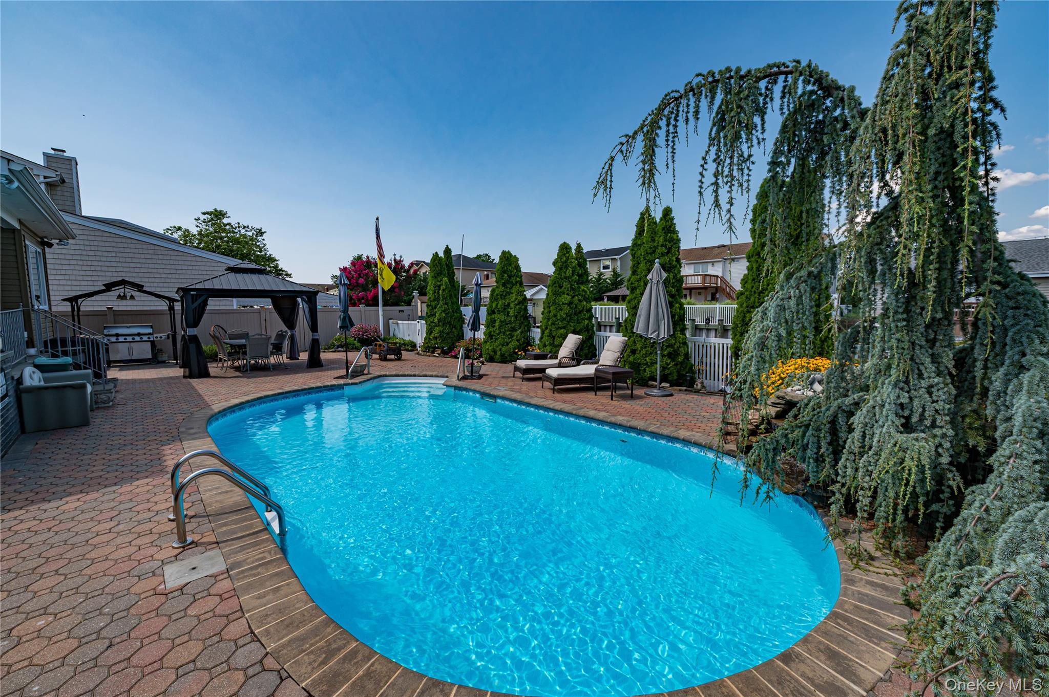 Single Family Farmers Avenue Nassau County, NY 11710, MLS-1028265-20