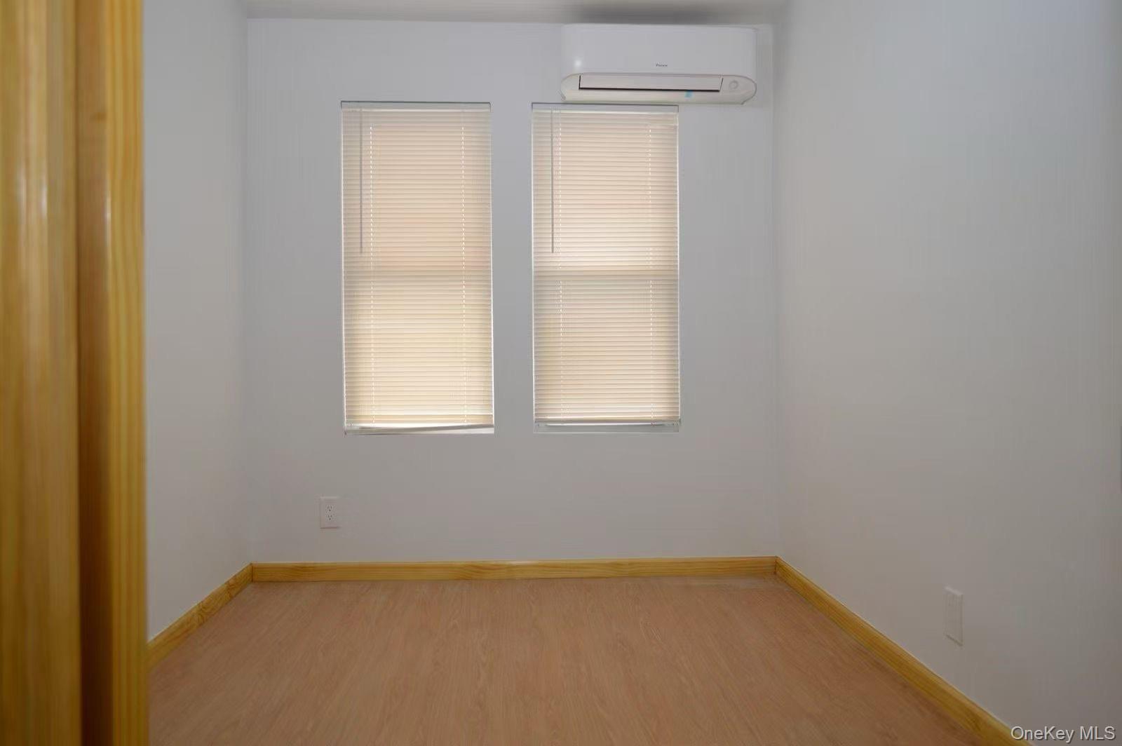 Single Family 47 St Queens, NY 11377, MLS-1028276-6