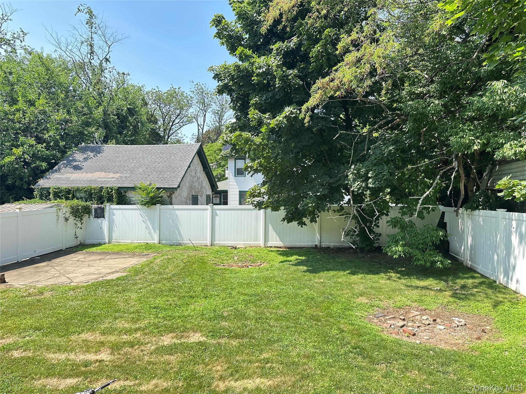 Single Family 180th Street  Queens, NY 11434, MLS-1028287-5