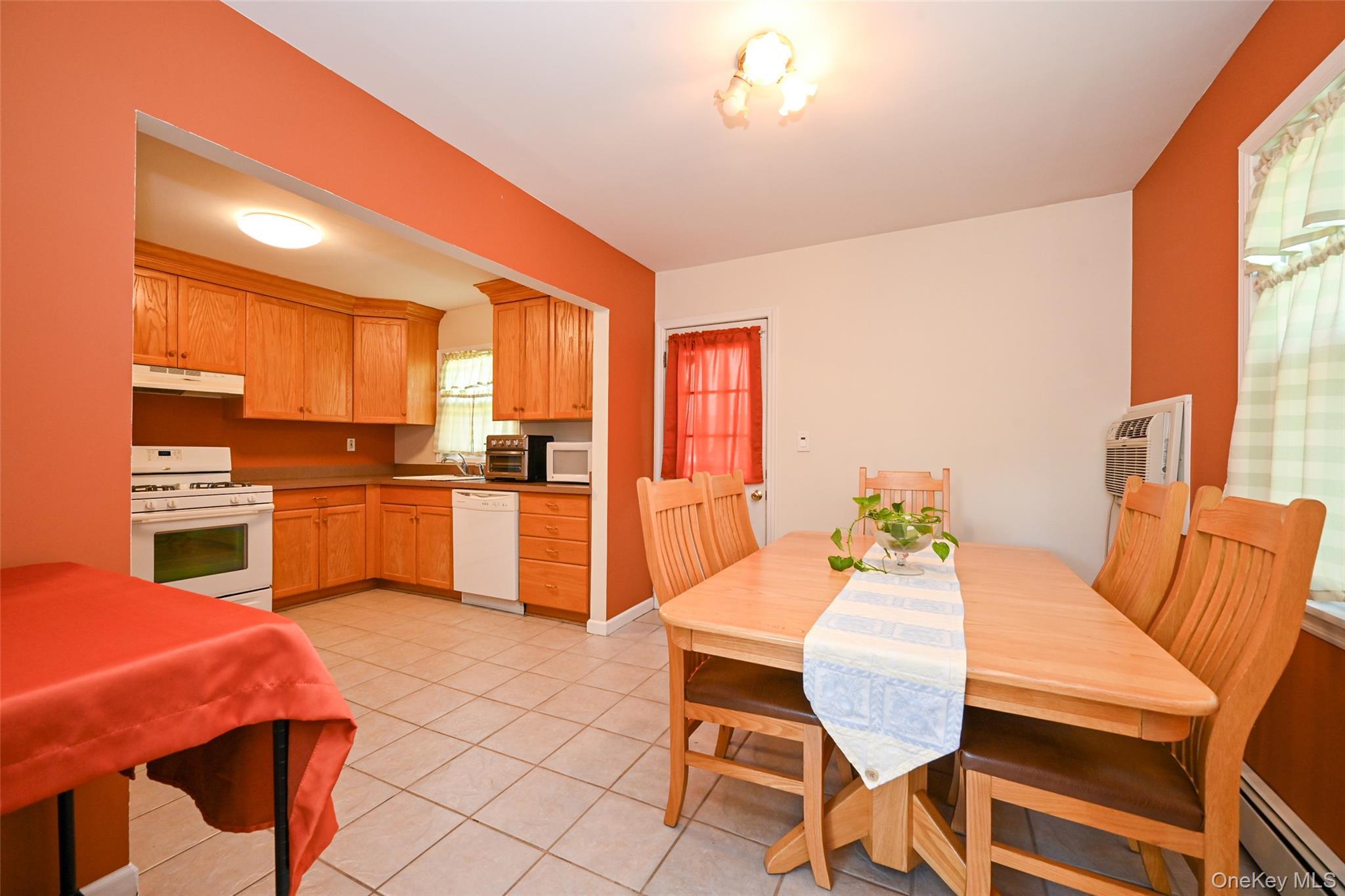 Single Family 252nd Street Queens, NY 11426, MLS-1028313-7