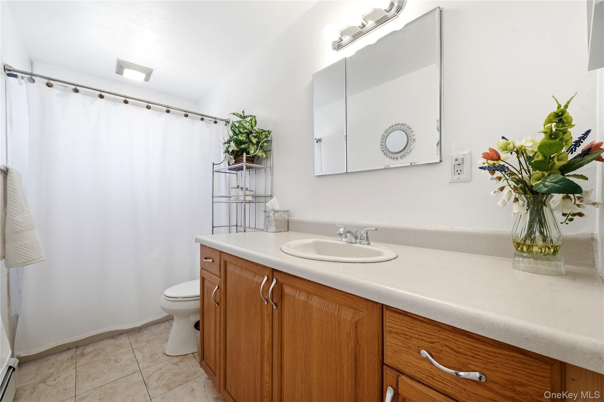 Single Family Hawkins Road Suffolk County, NY 11720, MLS-1028322-18