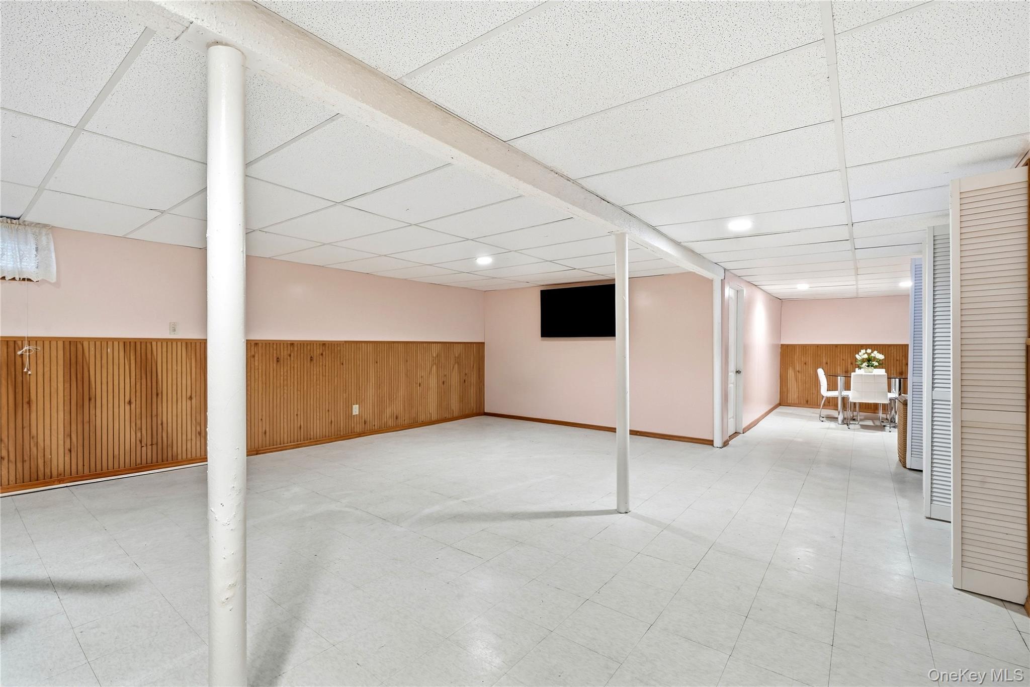 Single Family Hawkins Road Suffolk County, NY 11720, MLS-1028322-19