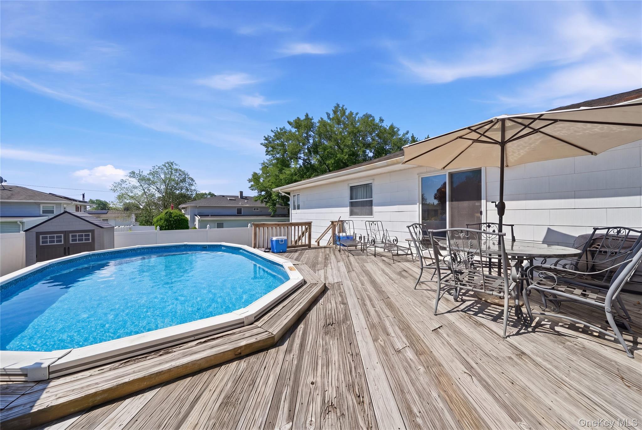 Single Family Hawkins Road Suffolk County, NY 11720, MLS-1028322-24