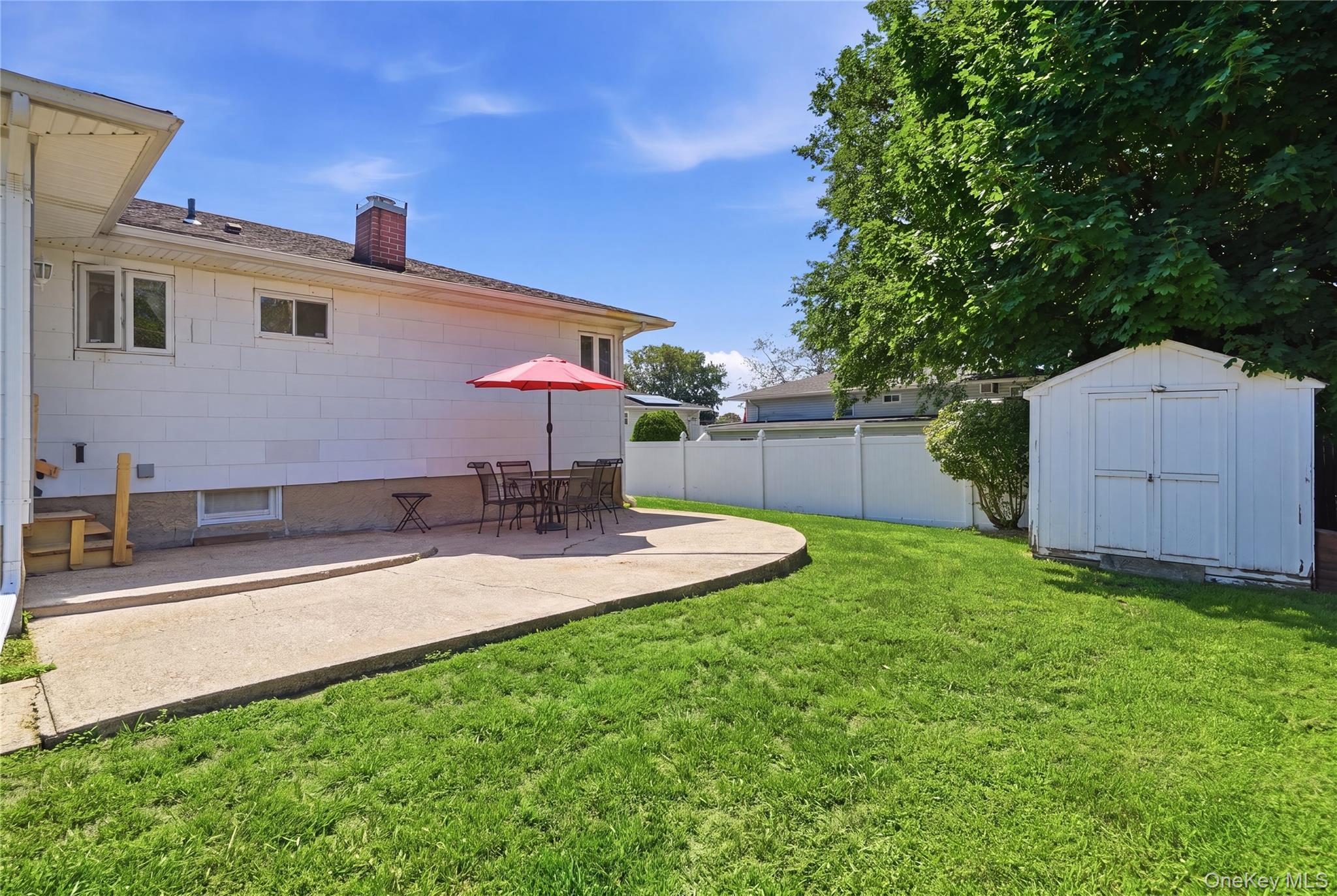 Single Family Hawkins Road Suffolk County, NY 11720, MLS-1028322-28