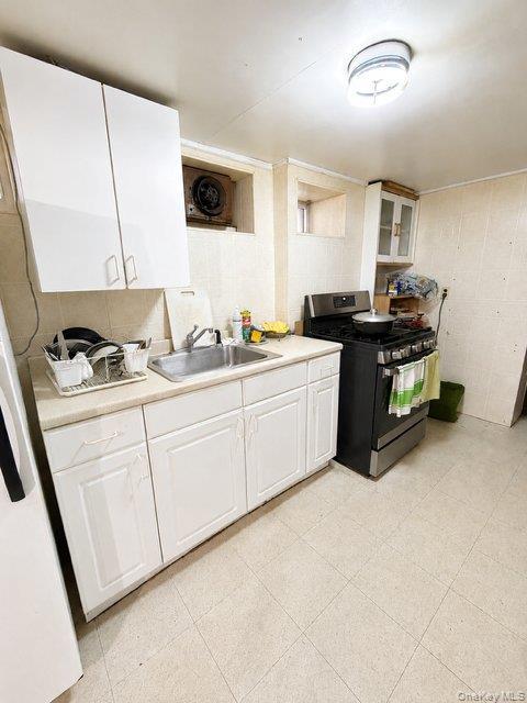 Single Family Springfield Boulevard Queens, NY 11428, MLS-1028338-16