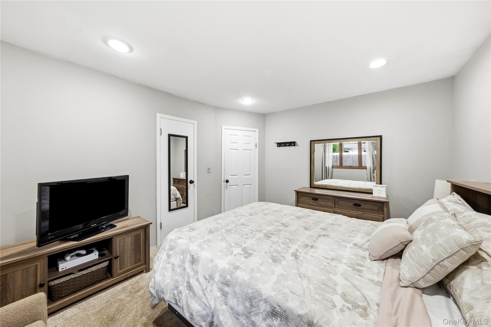 Single Family Argyle Avenue Suffolk County, NY 11784, MLS-1028343-18