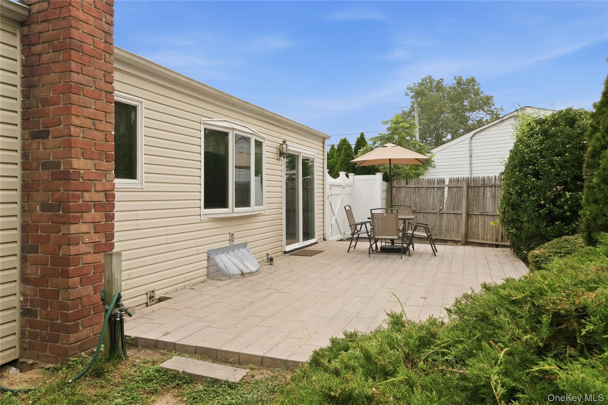 Single Family Argyle Avenue Suffolk County, NY 11784, MLS-1028343-27