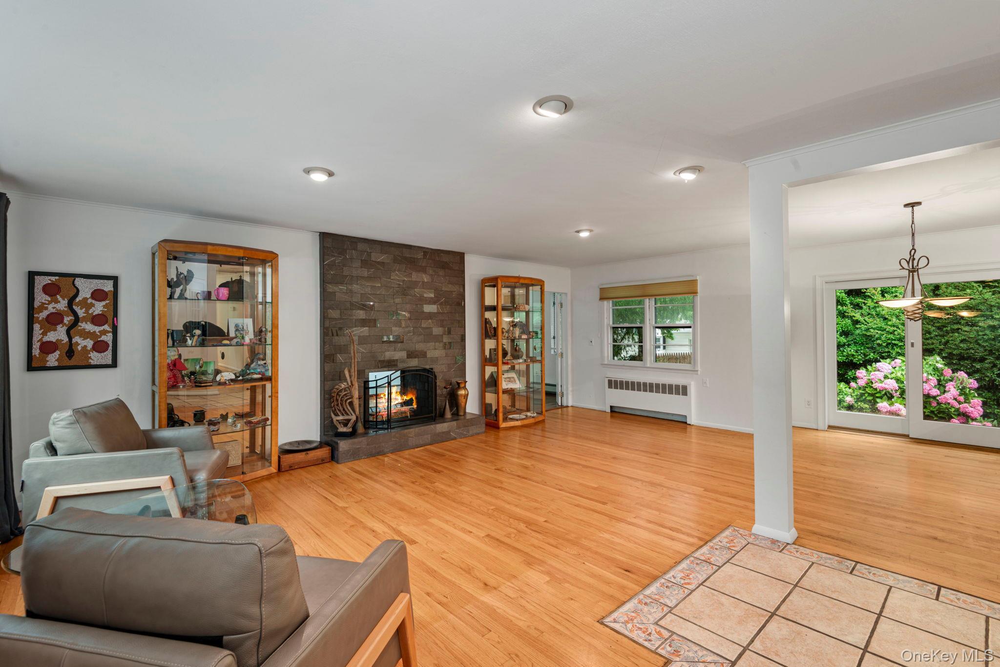 Single Family Cove Road Suffolk County, NY 11743, MLS-1028350-5