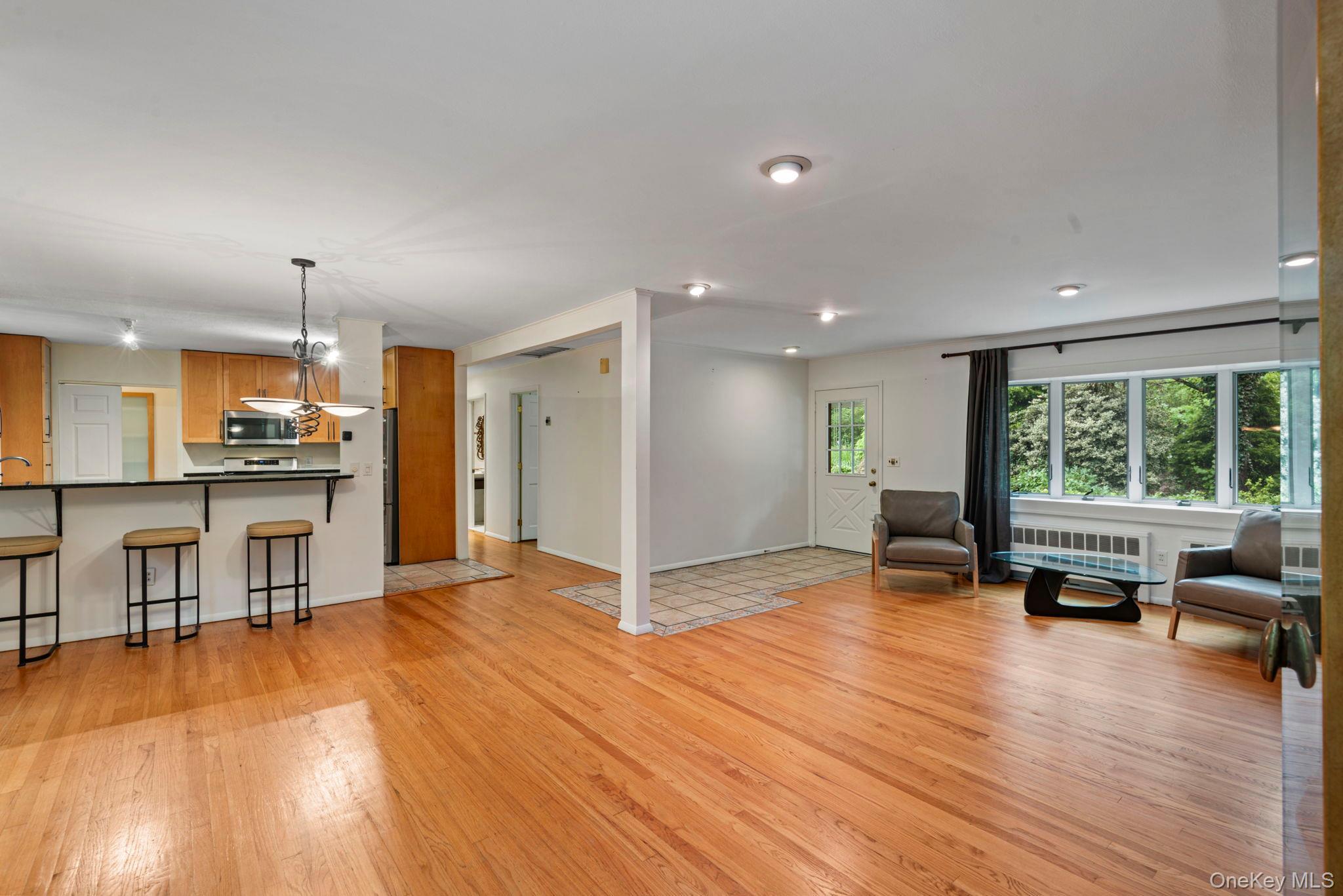 Single Family Cove Road Suffolk County, NY 11743, MLS-1028350-7
