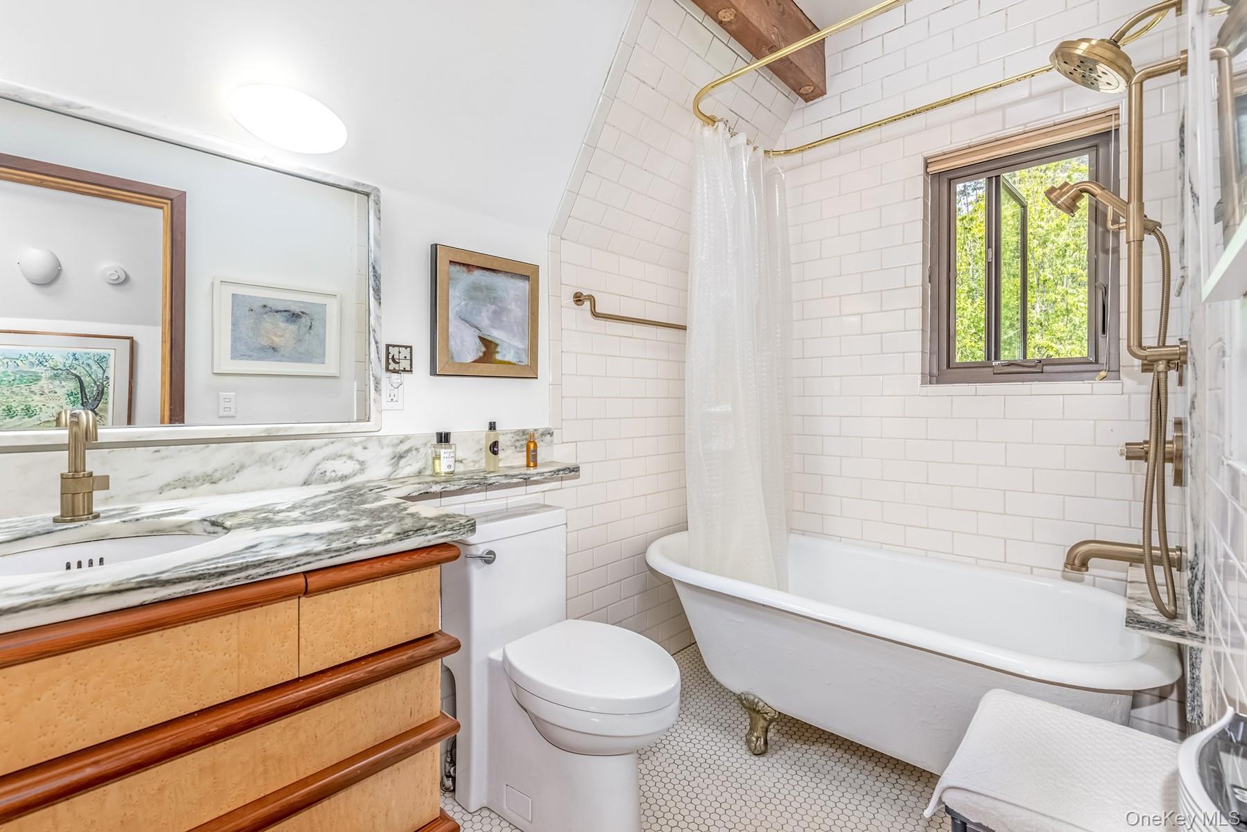 Single Family Macdaniel Road  Ulster County, NY 12409, MLS-1028356-23