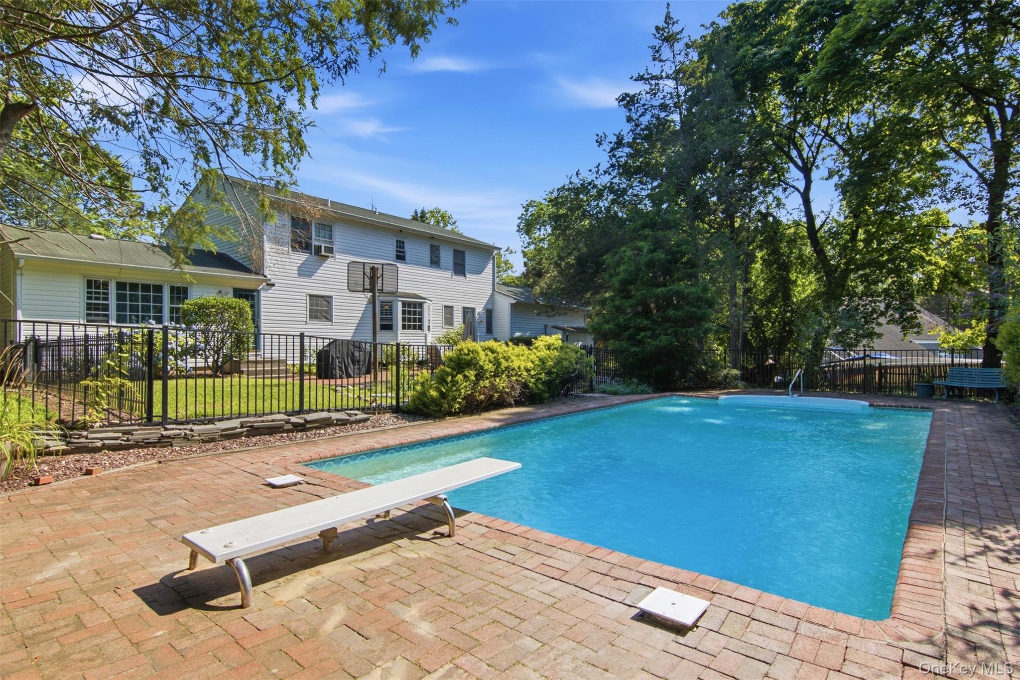 Single Family Gaul Road N Suffolk County, NY 11733, MLS-1028361-32