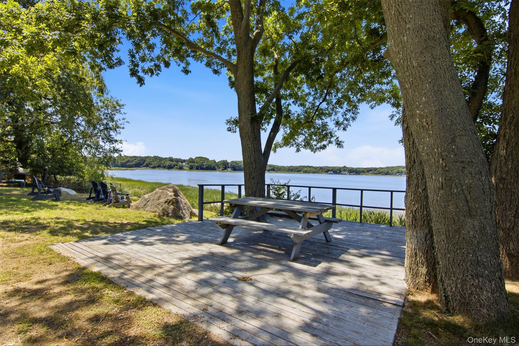 Single Family Gaul Road N  Suffolk County, NY 11733, MLS-1028361-40