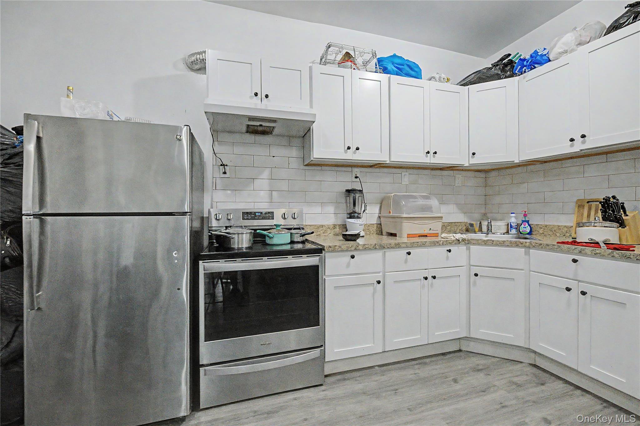Single Family E 172nd Street  Bronx, NY 10472, MLS-1028415-35
