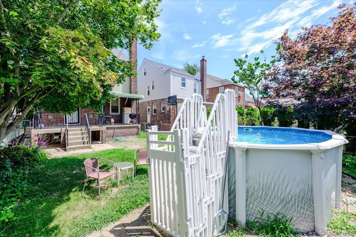 Single Family Hering Avenue Bronx, NY 10461, MLS-1028424-30