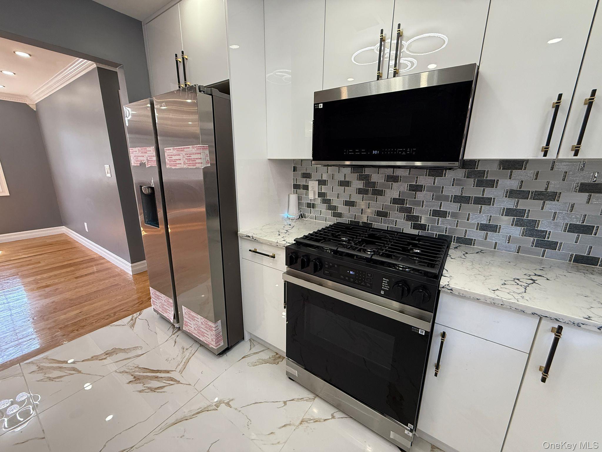 Single Family 180th Street Queens, NY 11434, MLS-1028435-10