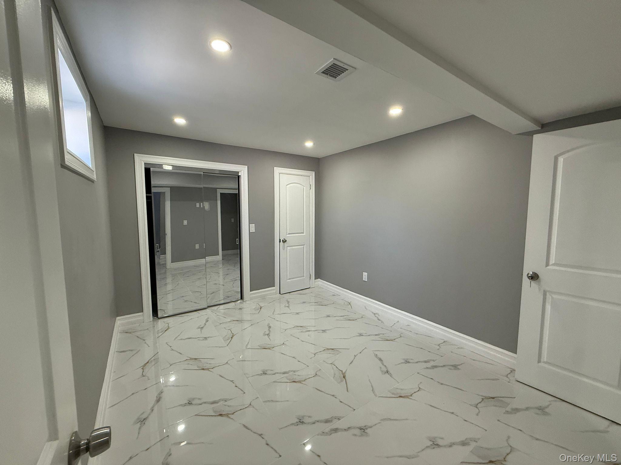 Single Family 180th Street Queens, NY 11434, MLS-1028435-28
