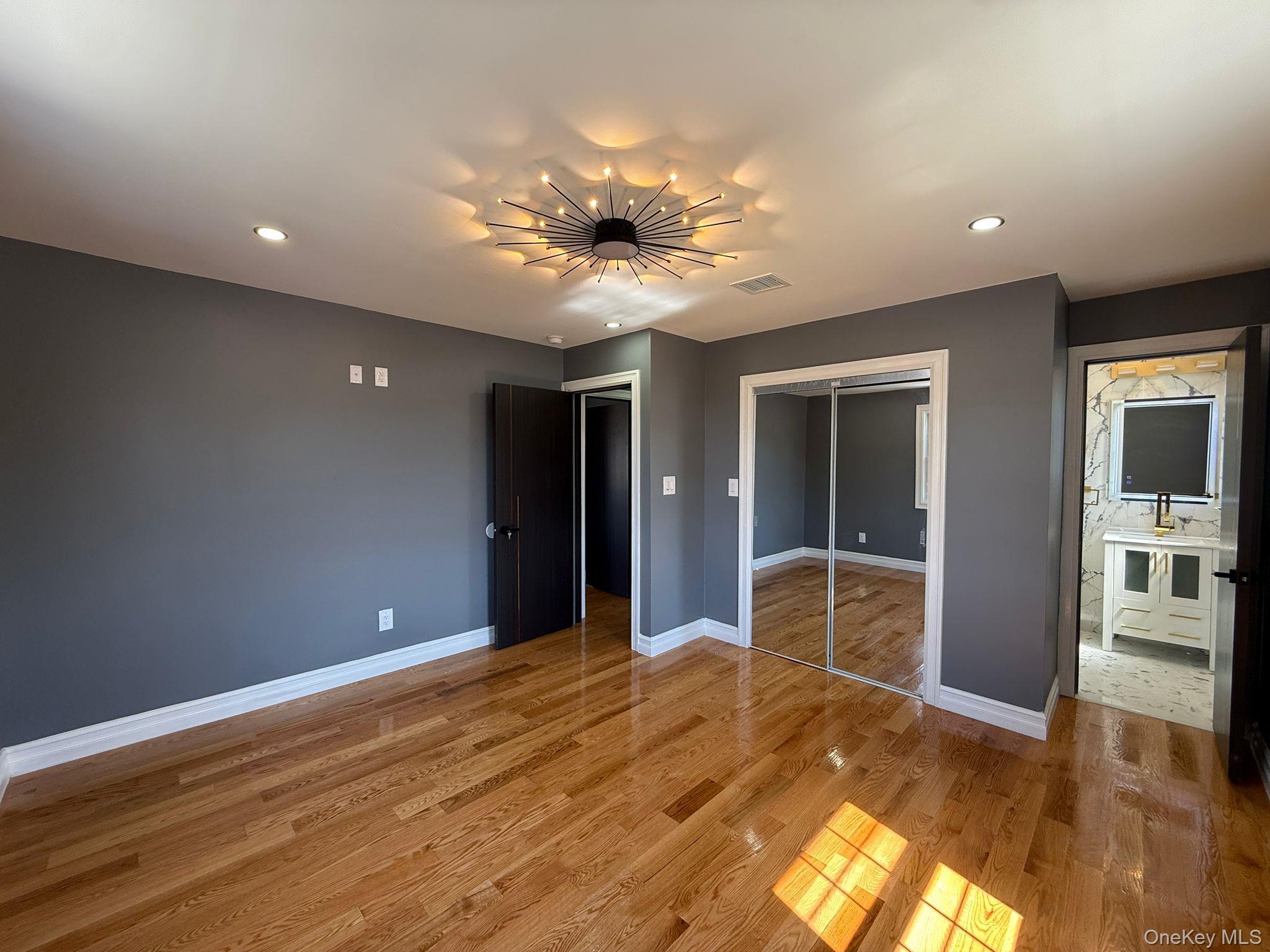 Single Family 180th Street Queens, NY 11434, MLS-1028435-44