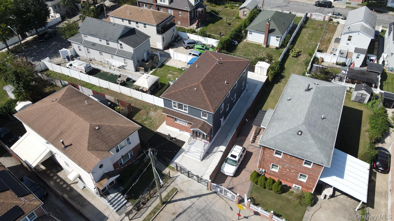 Single Family 180th Street Queens, NY 11434, MLS-1028435-5