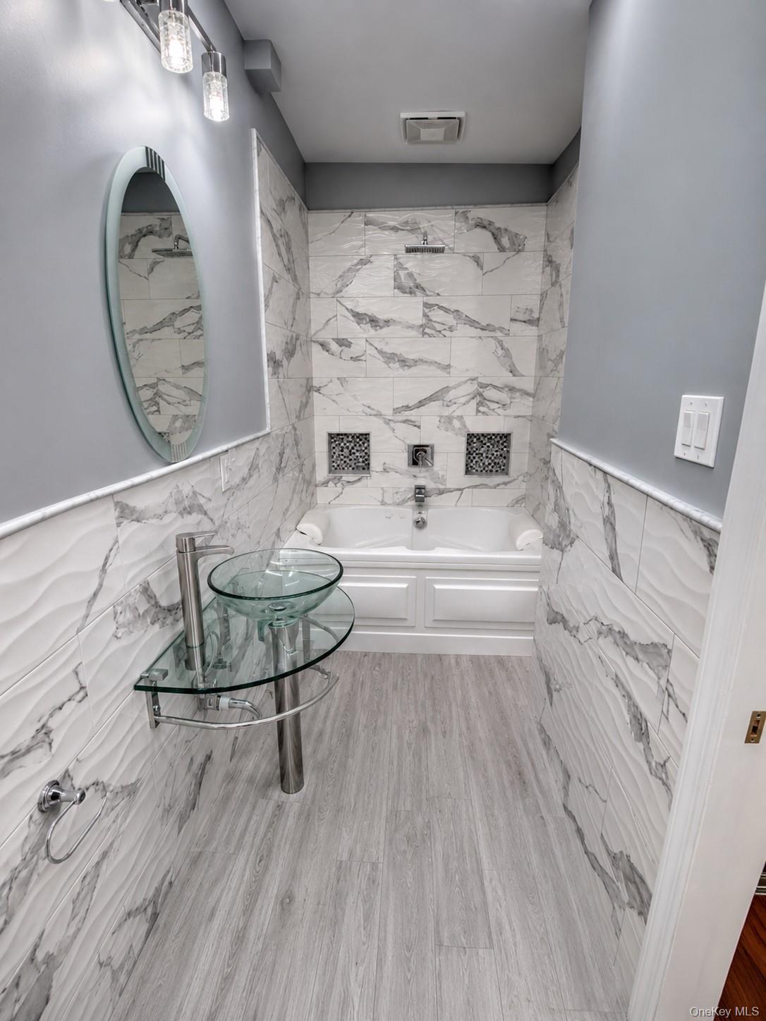 Single Family Beach 132nd Street Queens, NY 11694, MLS-1028466-11