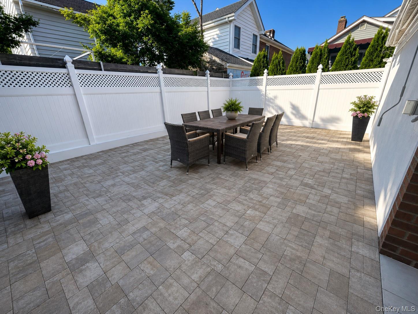 Single Family Beach 132nd Street  Queens, NY 11694, MLS-1028466-14