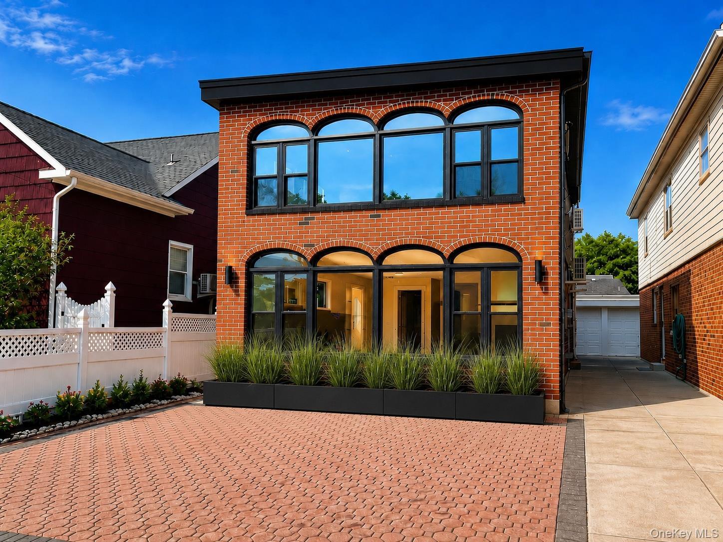 Single Family Beach 132nd Street Queens, NY 11694, MLS-1028466-2