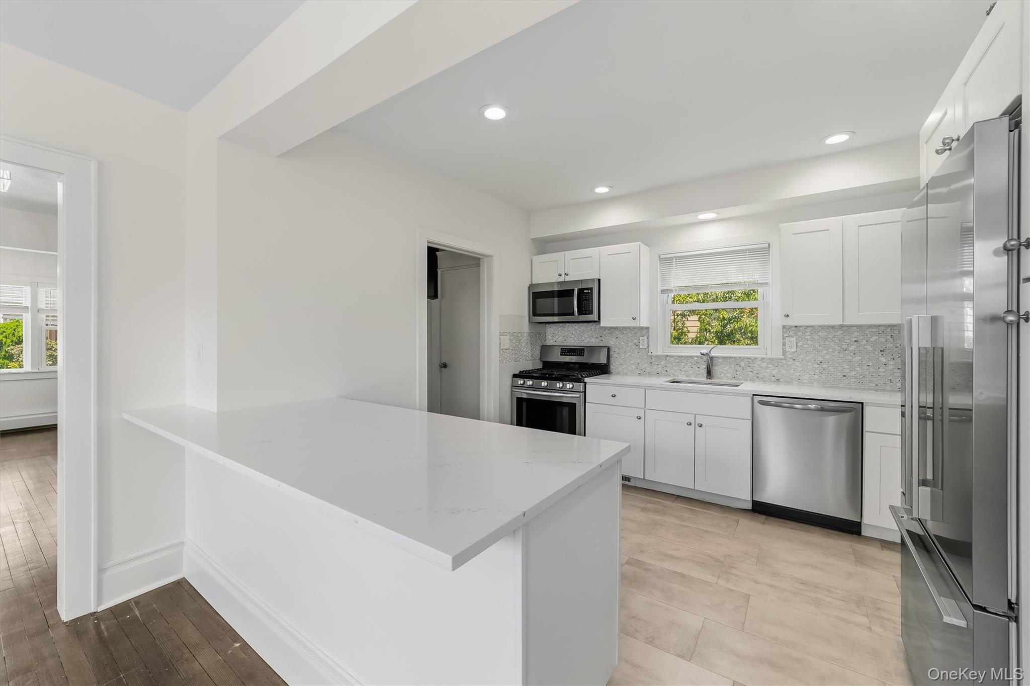 Single Family Third Avenue  Westchester County, NY 10803, MLS-1028495-17