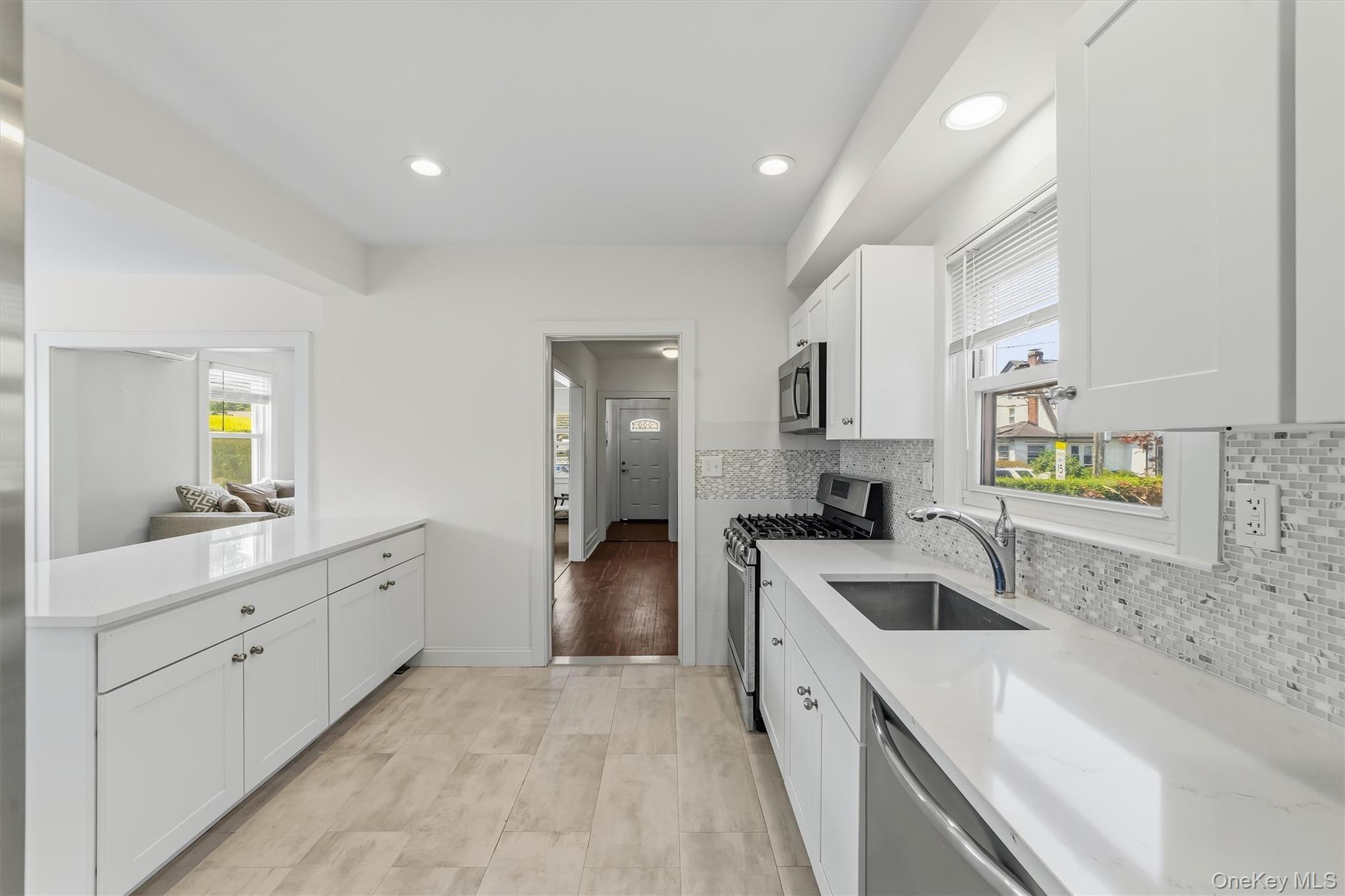 Single Family Third Avenue  Westchester County, NY 10803, MLS-1028495-21