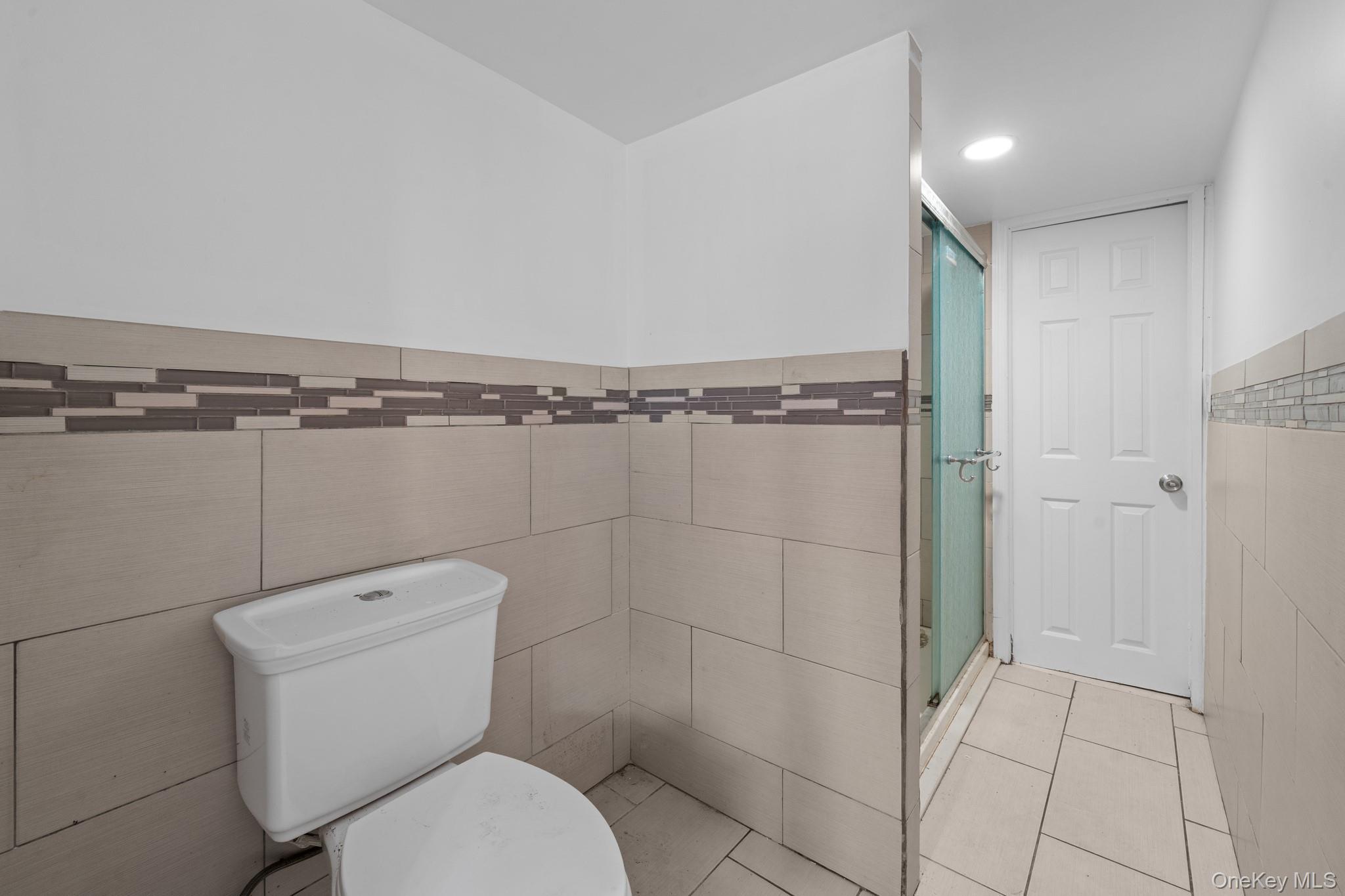 Single Family Nashville Boulevard Queens, NY 11411, MLS-1028499-10
